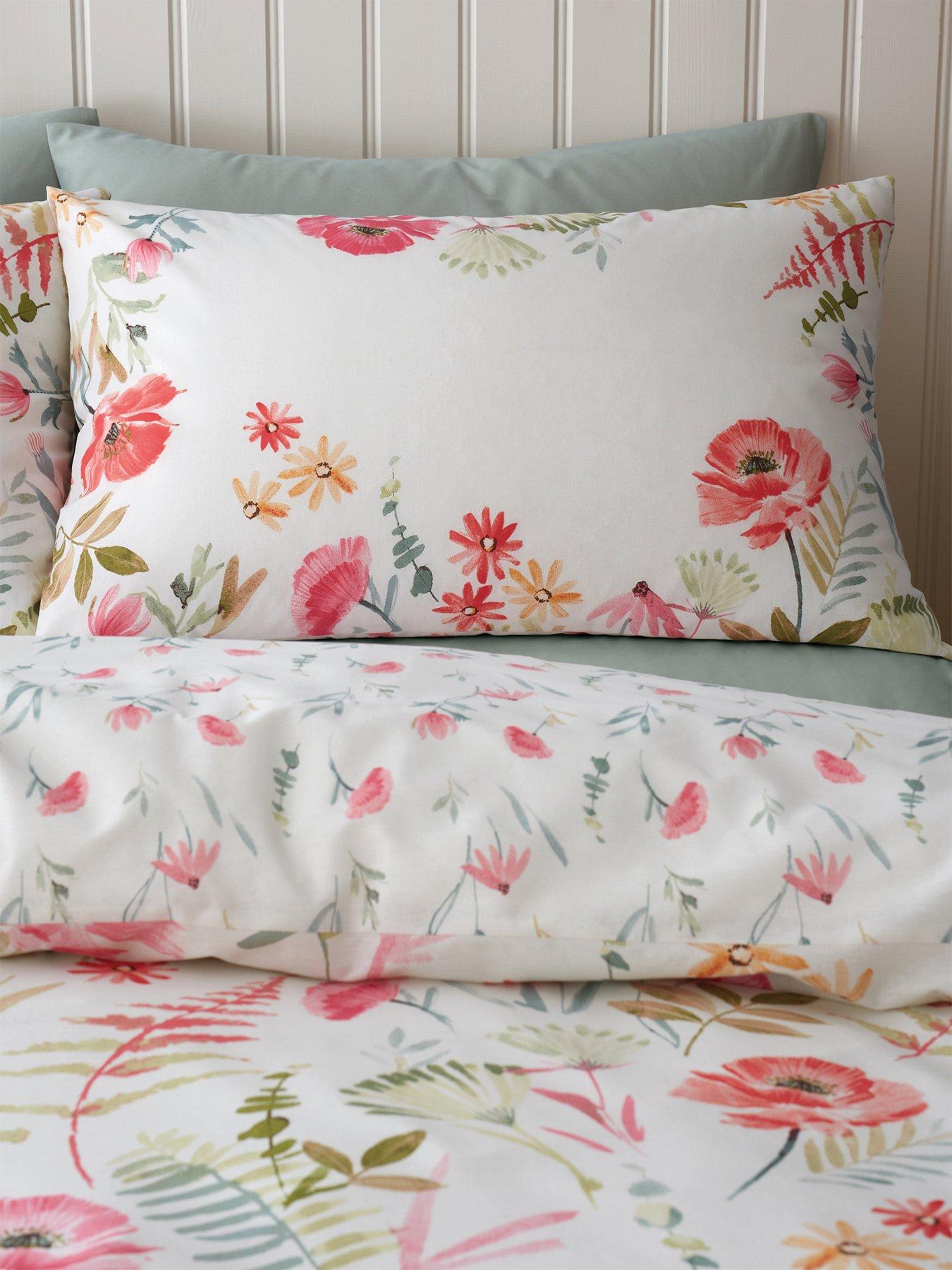 catherine-lansfield-ella-poppy-reversible-duvet-cover-set-creamdetail