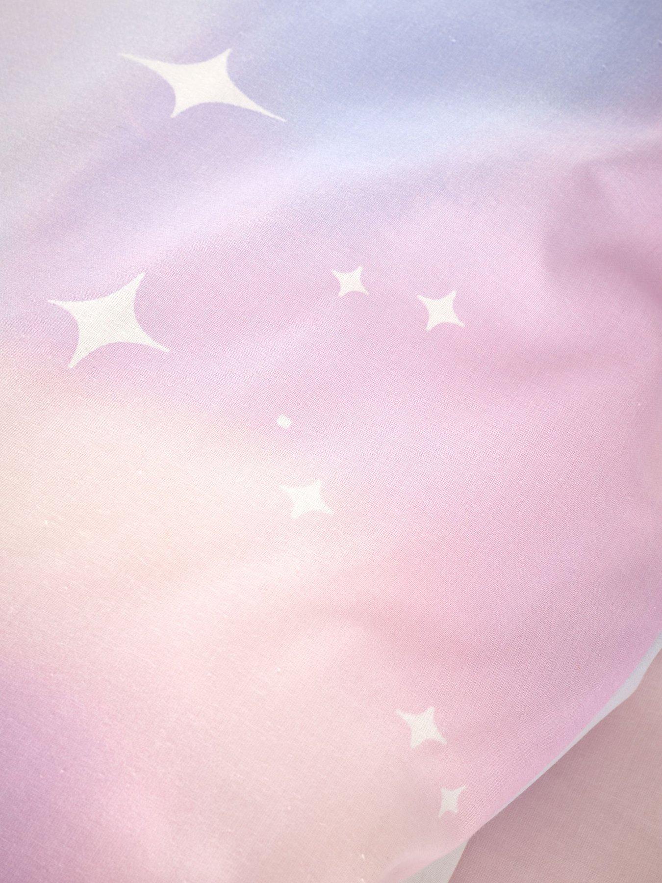 catherine-lansfield-ombre-stars-reversible-duvet-cover-setdetail