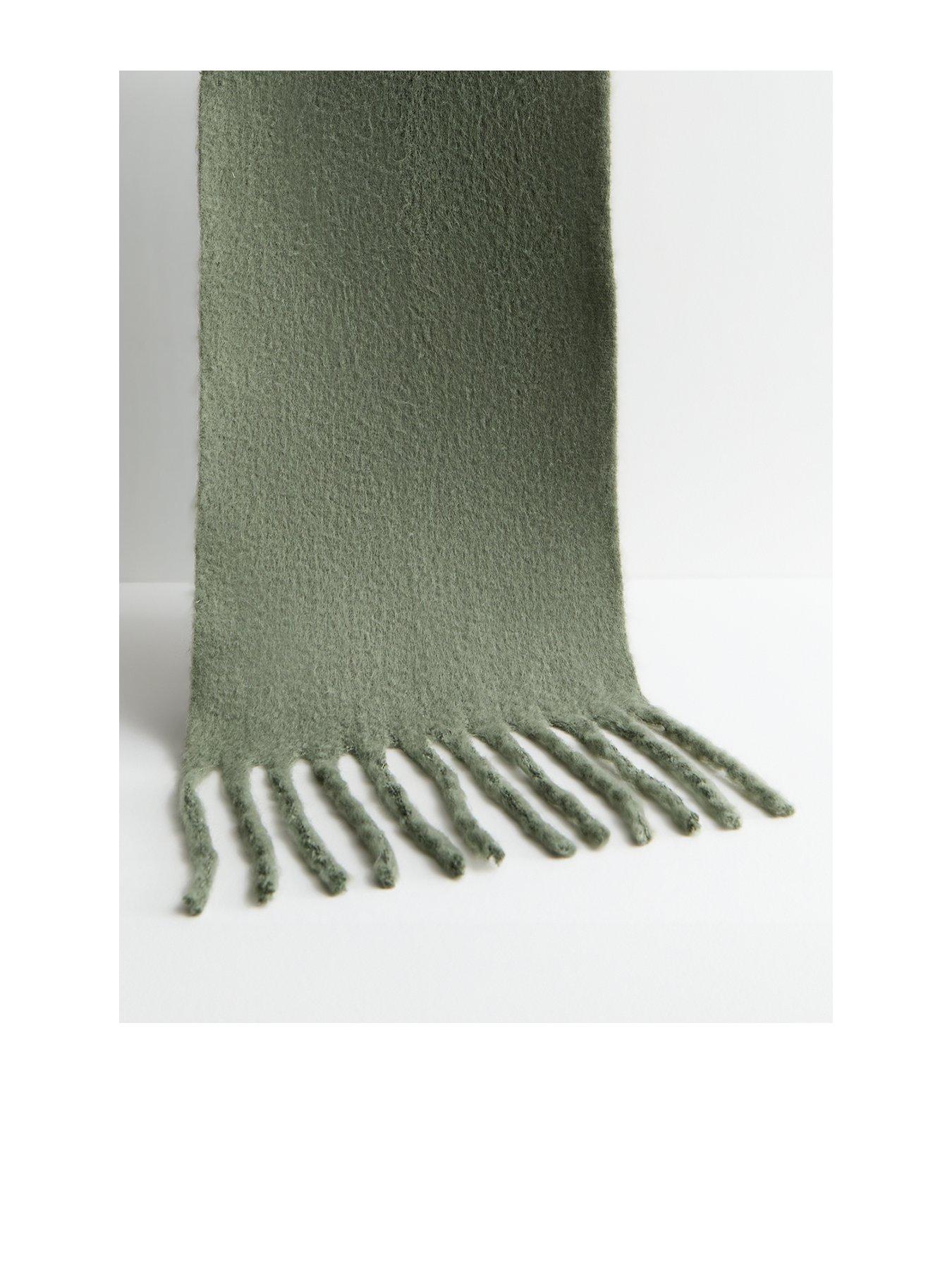 new-look-green-brushed-fringed-scarf