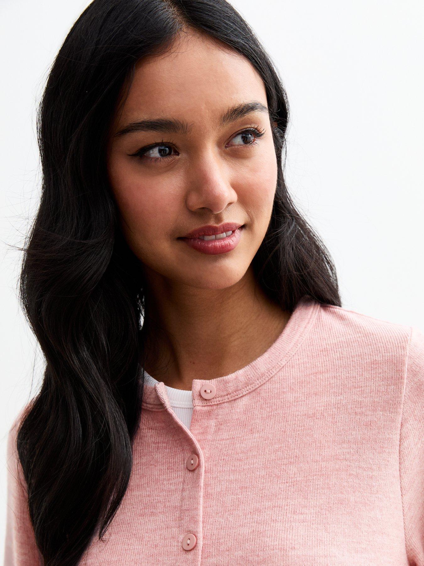 new-look-pink-soft-touch-crew-neck-cardiganoutfit