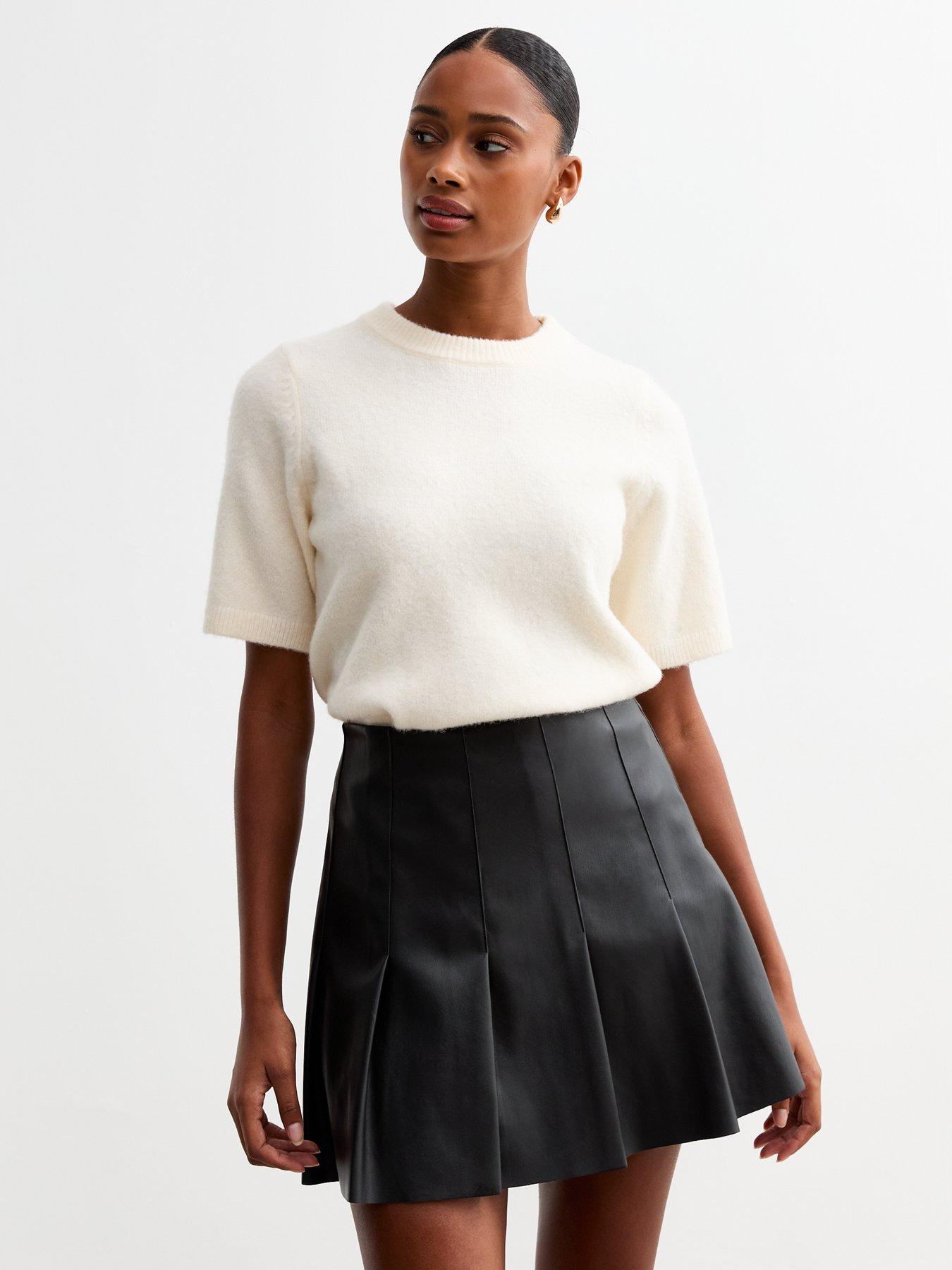 new-look-black-leather-look-pleated-mini-skirt