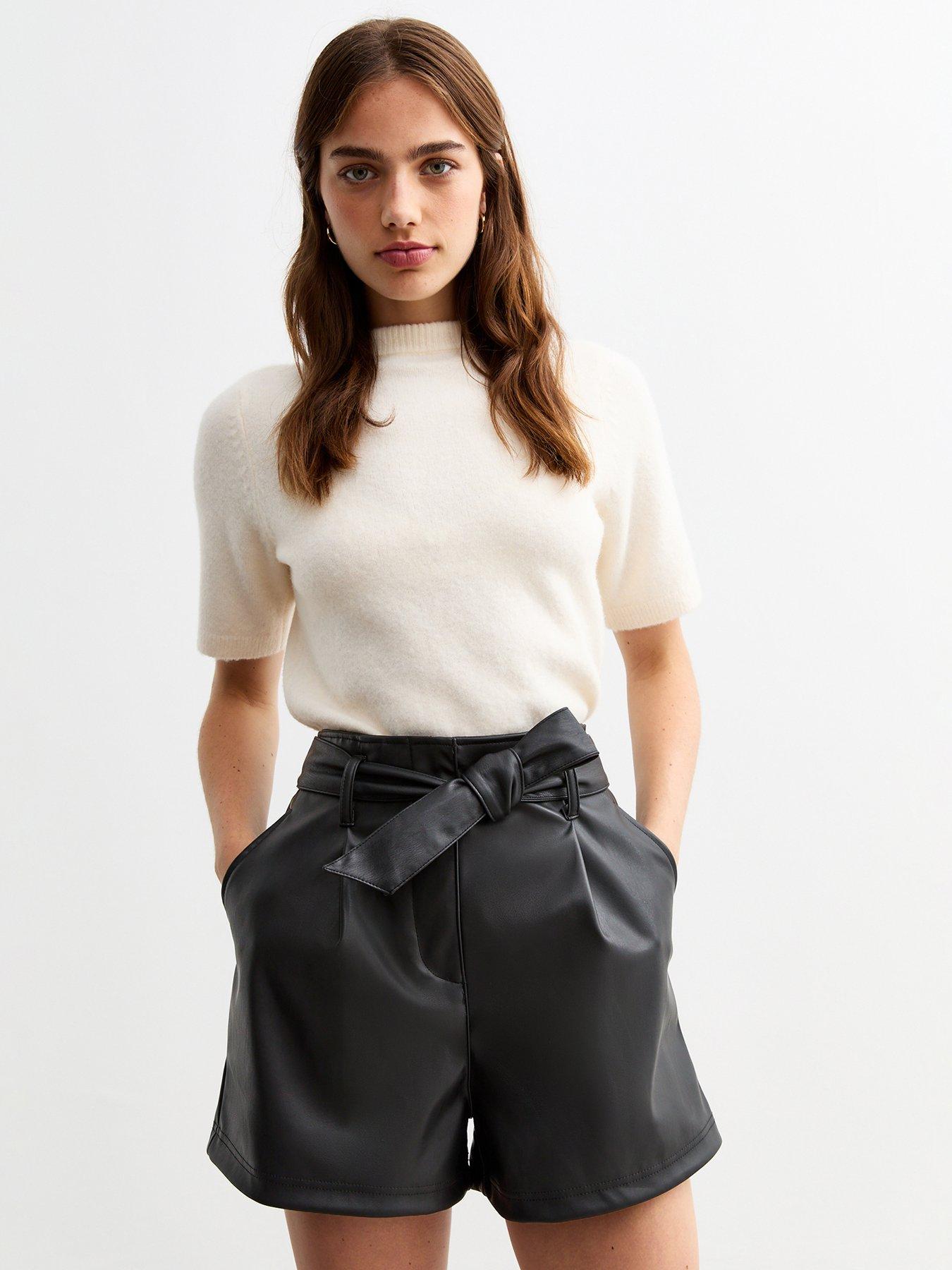 New Look Tie Waist Faux Leather Shorts - Black