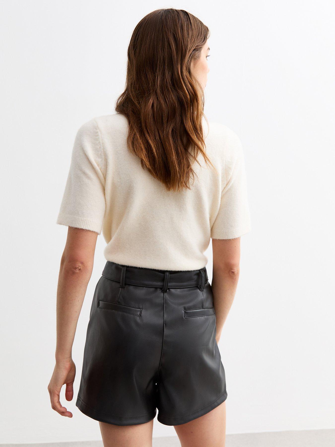 new-look-tie-waist-faux-leather-shorts-blackstillFront