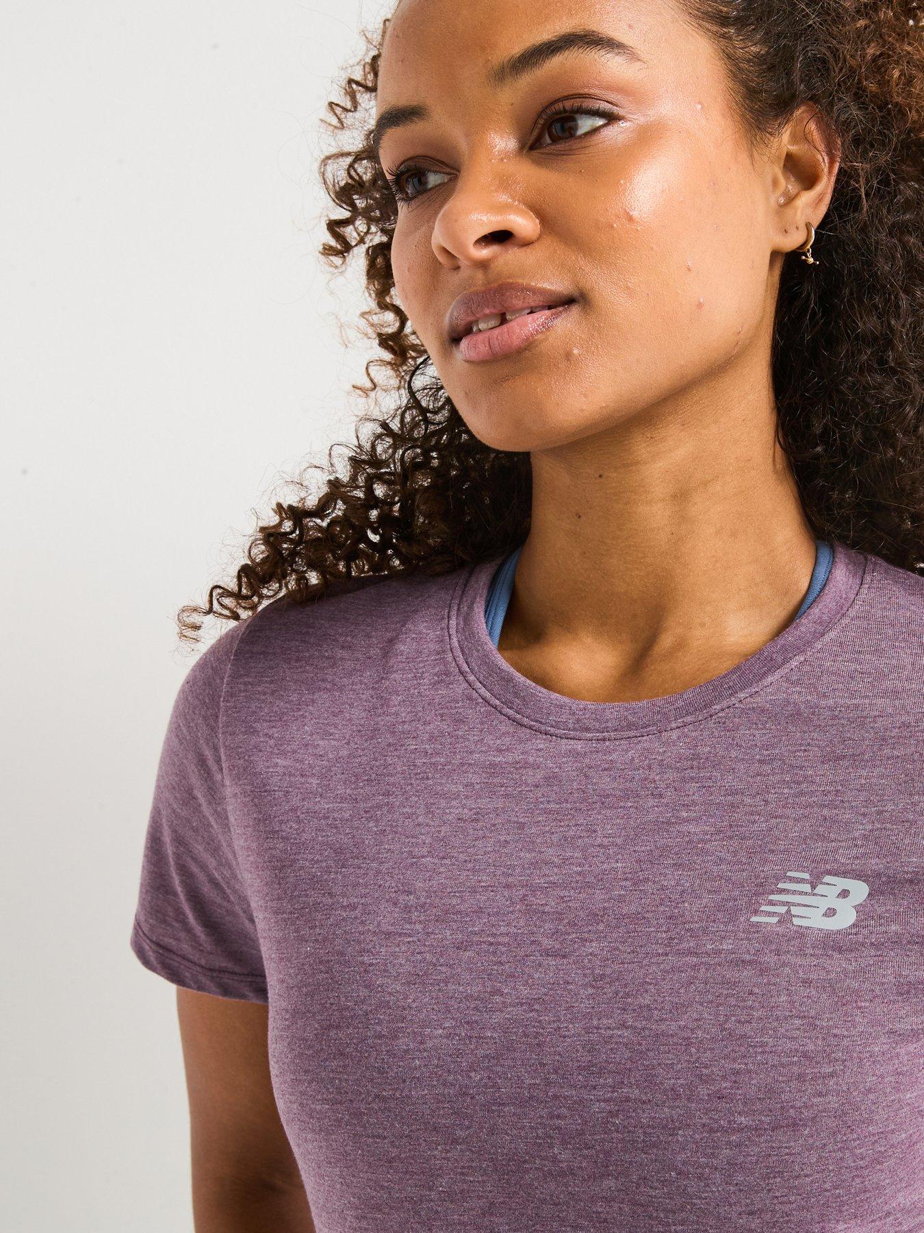 new-balance-womens-running-sport-essentials-heathertech-t-shirt-purpleoutfit