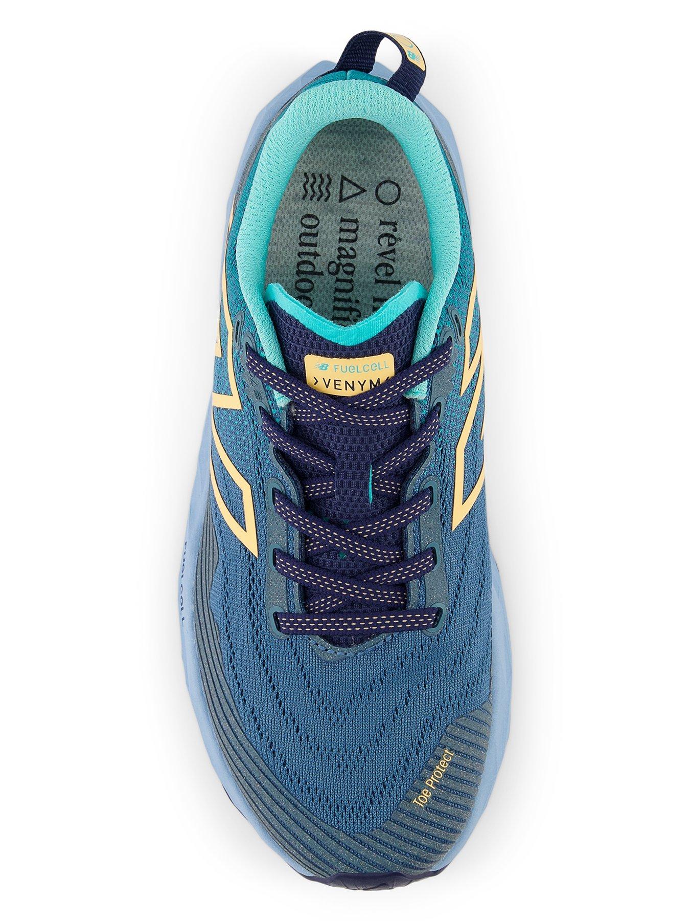 new-balance-womens-trail-running-fuelcell-venym-trainers-blueoutfit