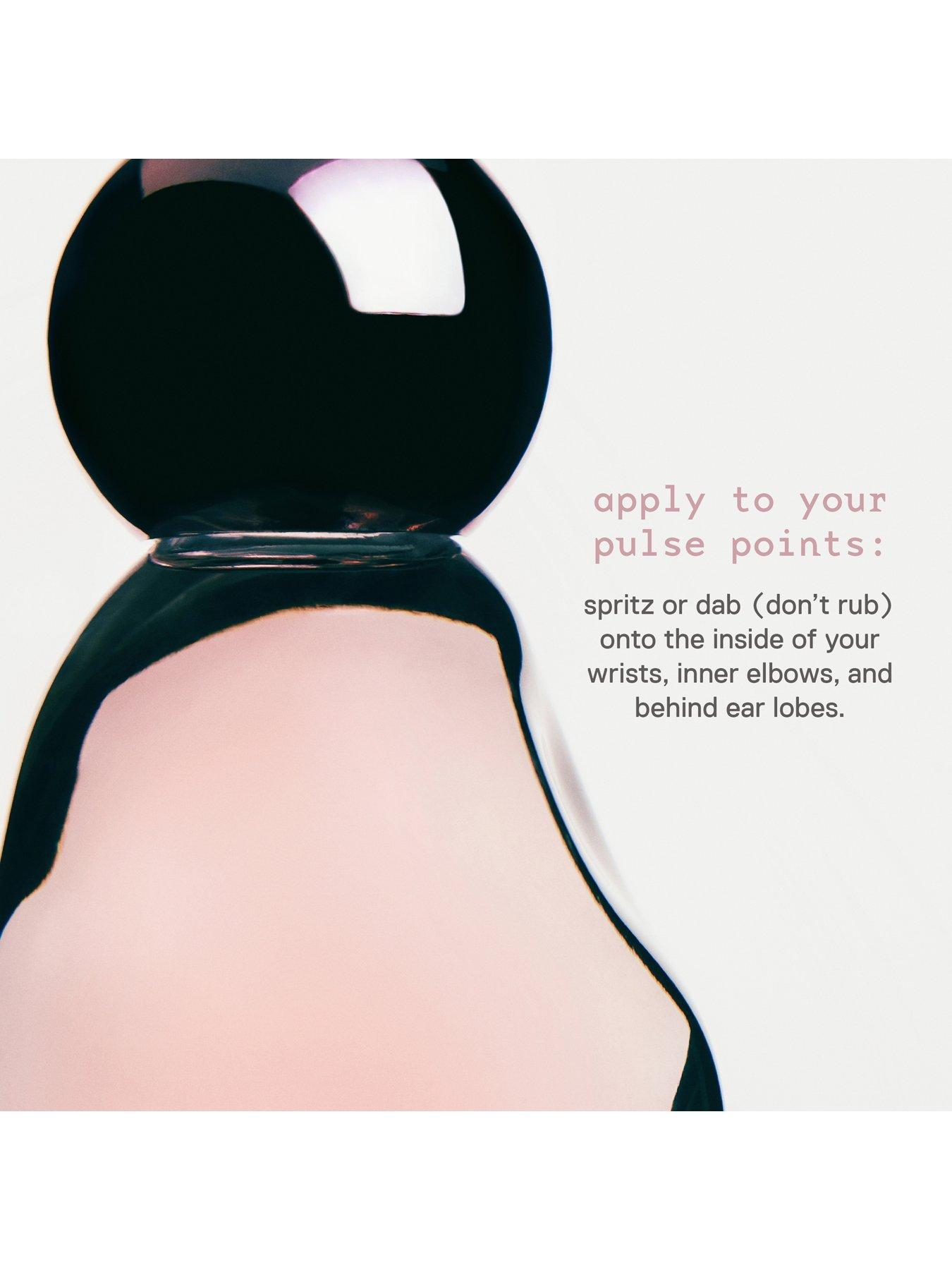 Image 7 of 8 of Cosmic Kylie Jenner Cosmic Kylie Jenner Eau de Parfum 50ml