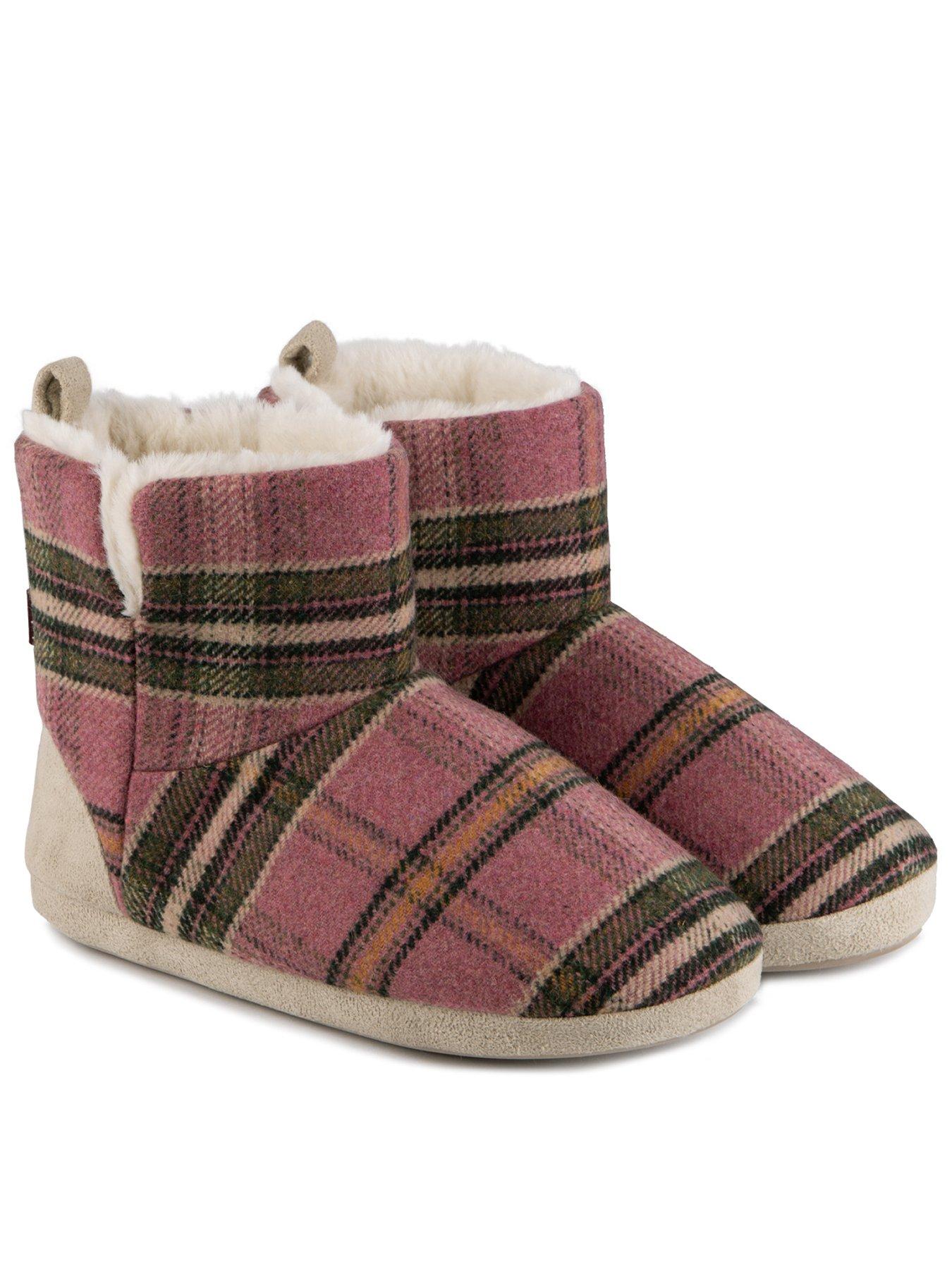 totes-totes-tartan-check-boot-slippers-pink