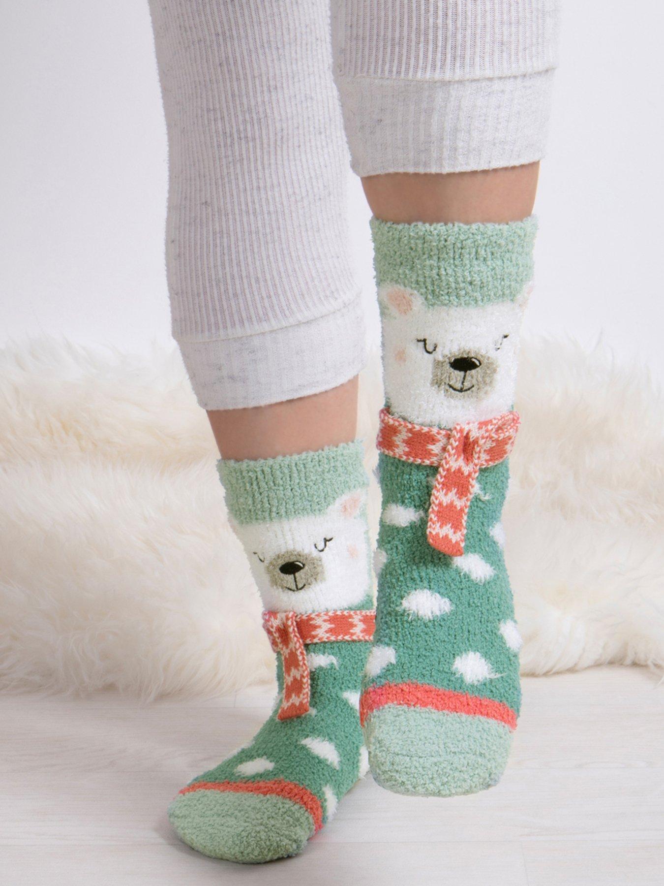 totes-totes-3pack-original-polar-bear-slipper-socks-polar-bear-printstillFront