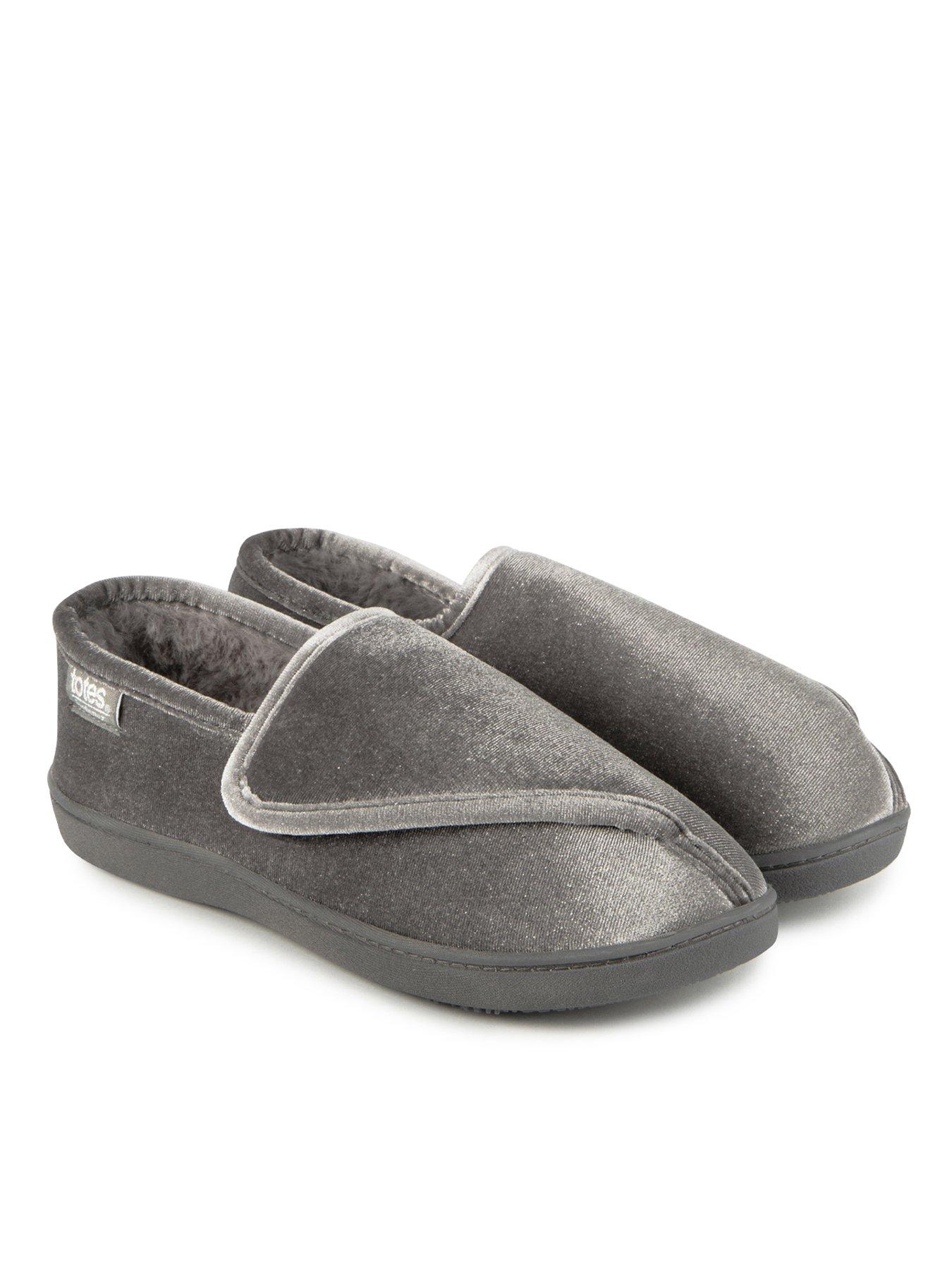 totes-totes-isotoner-sparkle-velour-slippers-with-velcro-tab-grey