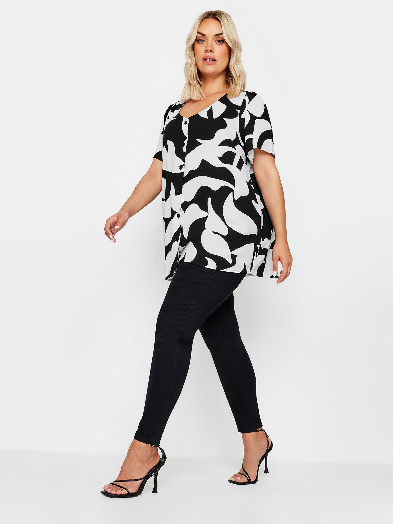 Image 3 of 4 of Yours Curve Airflow Button Blouse - Black