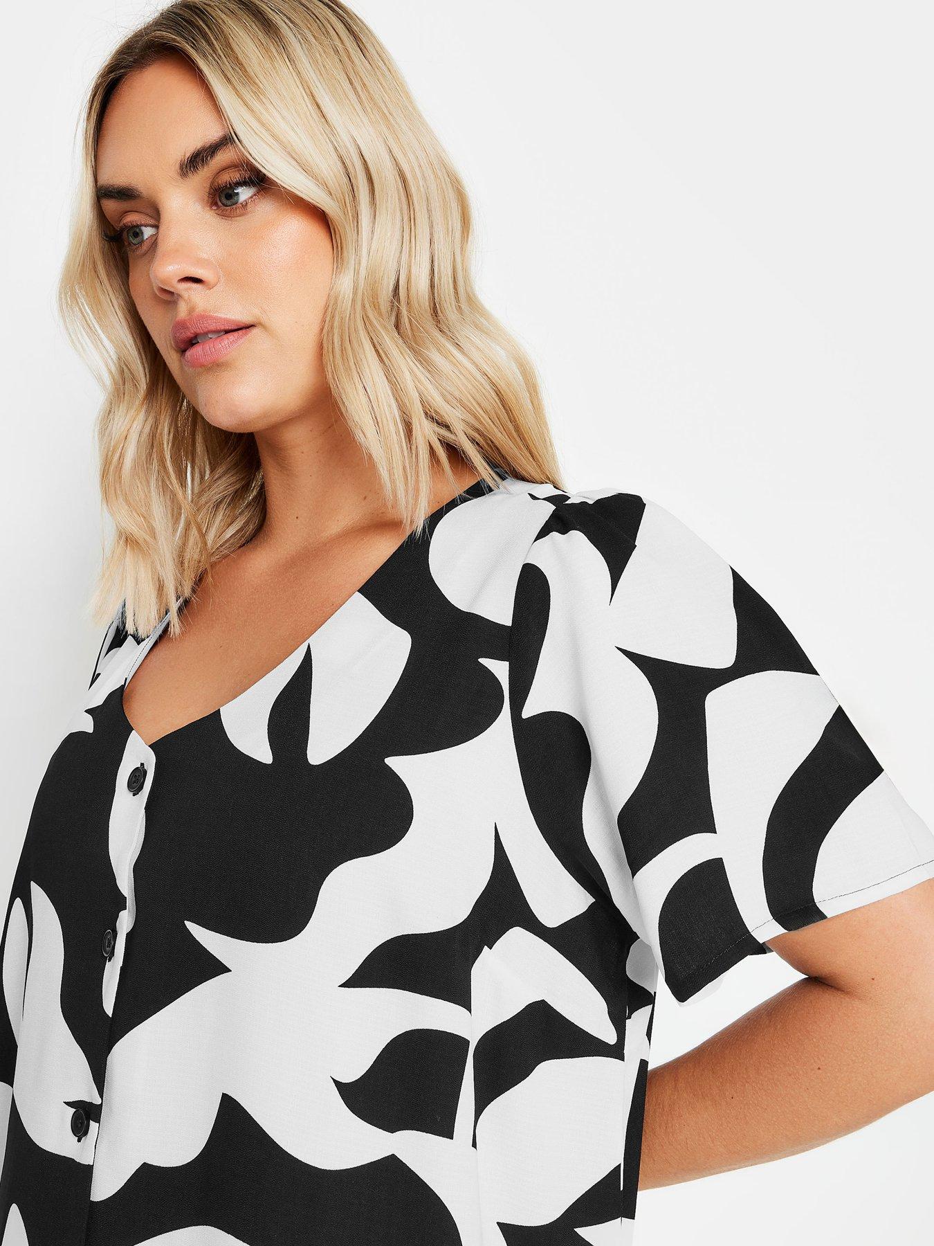 Image 4 of 4 of Yours Curve Airflow Button Blouse - Black