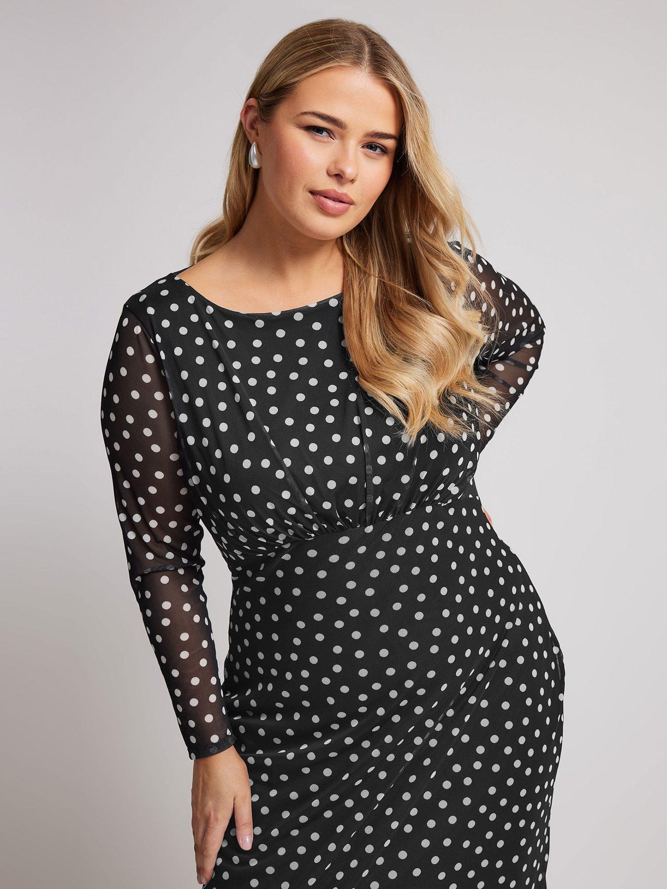 yours-curve-polkadot-mesh-dress-blackoutfit