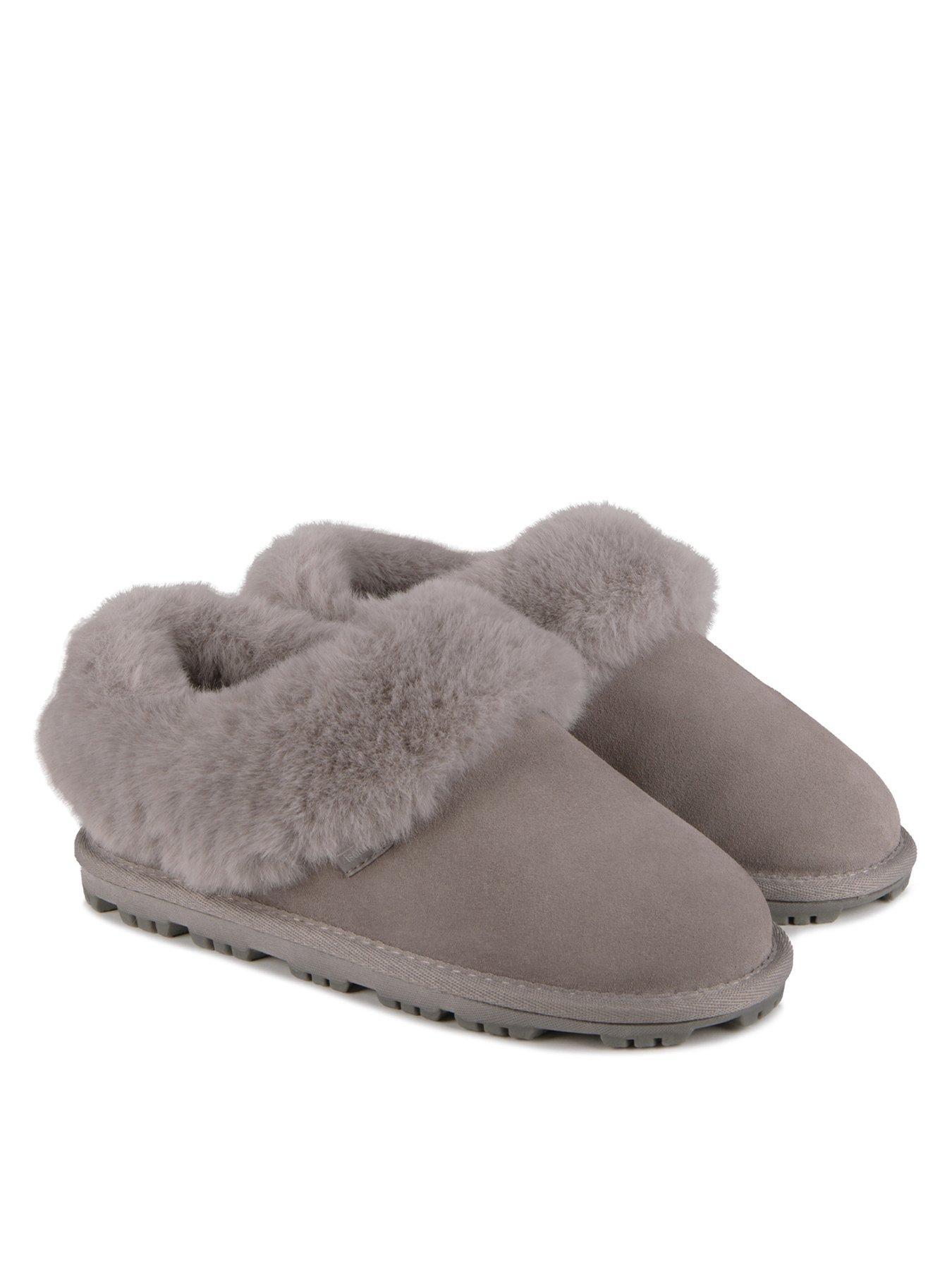 totes-isotoner-real-suede-bootie-slippers-grey