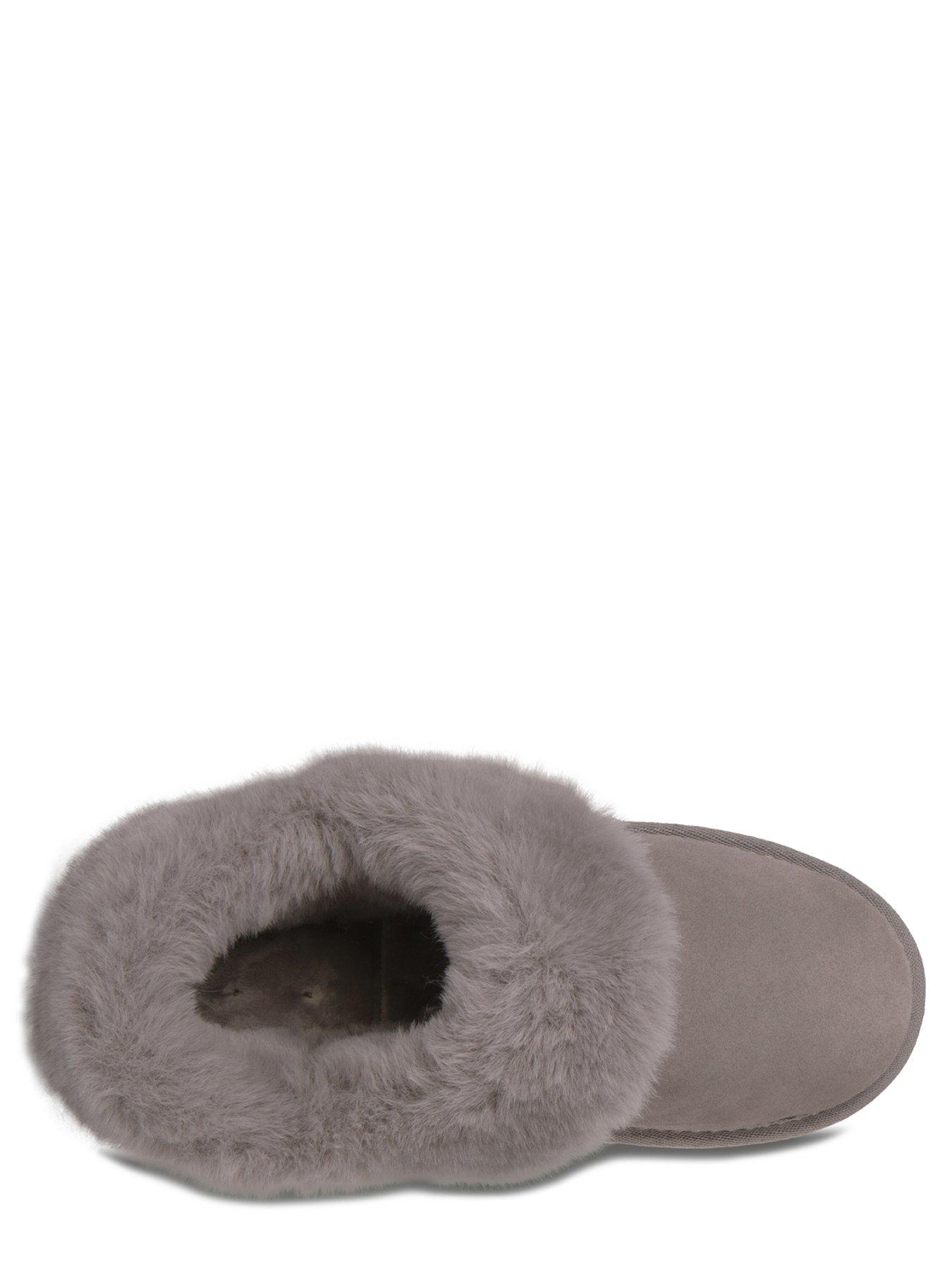 totes-isotoner-real-suede-bootie-slippers-greyoutfit