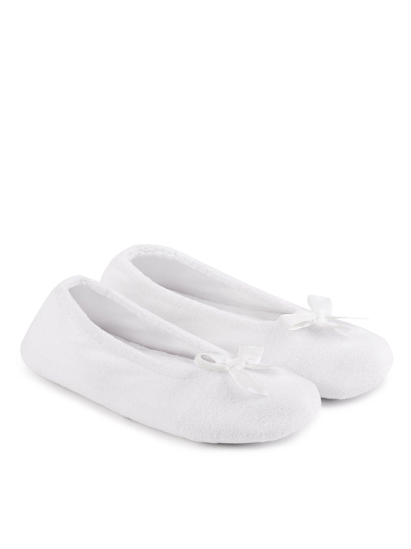 totes-totes-isotoner-terry-ballerina-slippers-white