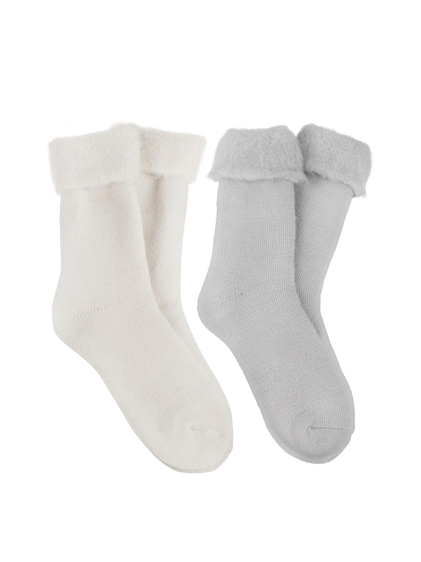 totes-totes-2packnbspbrushed-bed-socks-grey