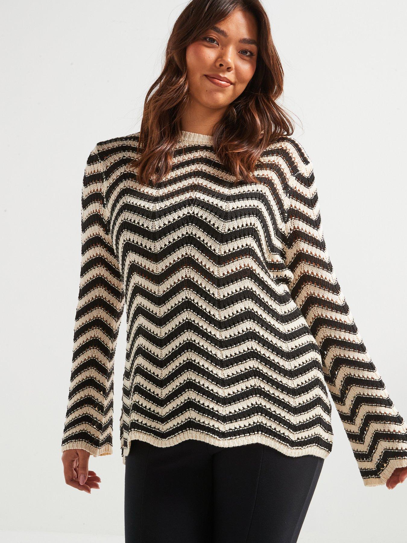 Image of V by Very Curve Chevron Fluted Sleeve Jumper - Black
