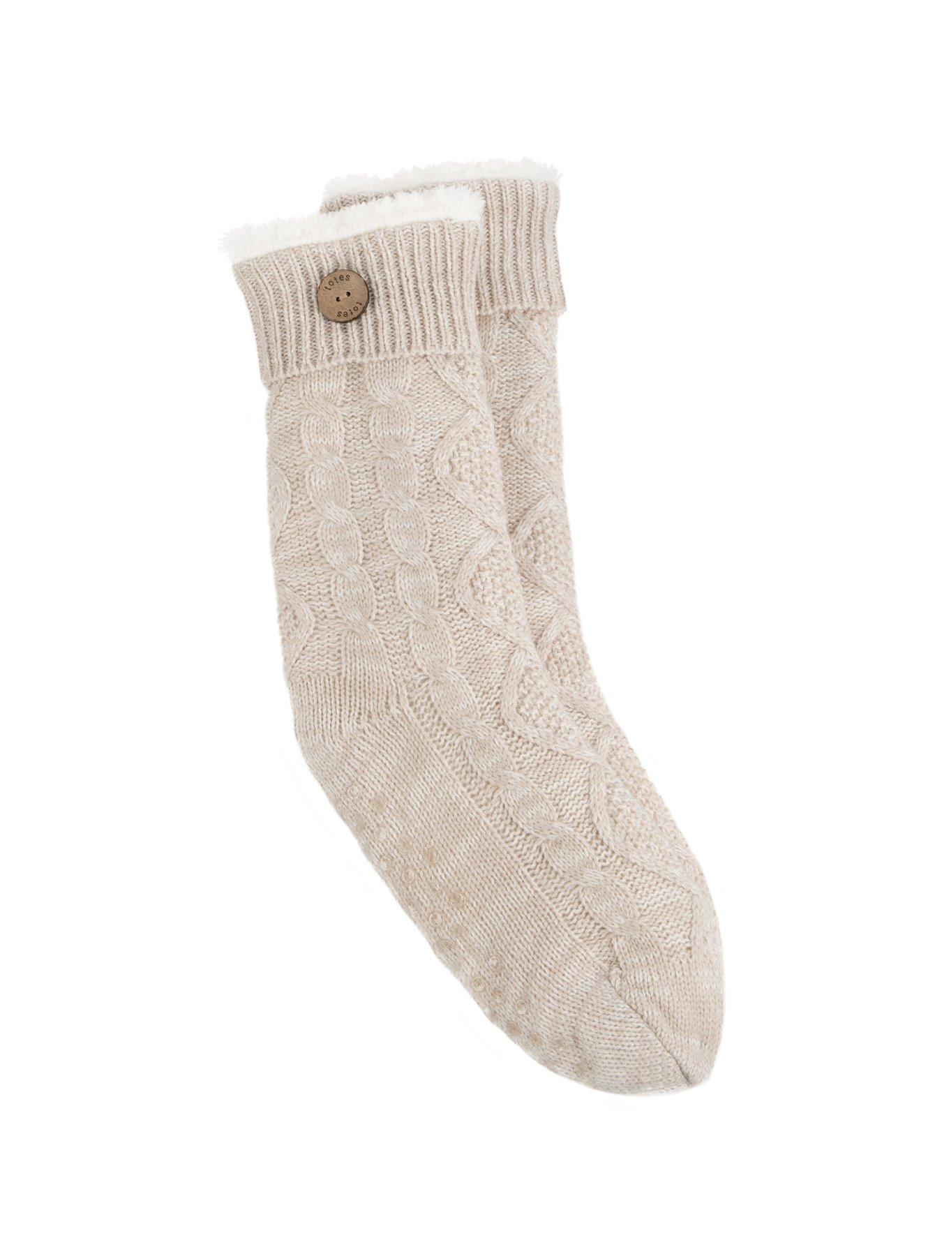 totes-totes-texture-slipper-socks-with-button-cream