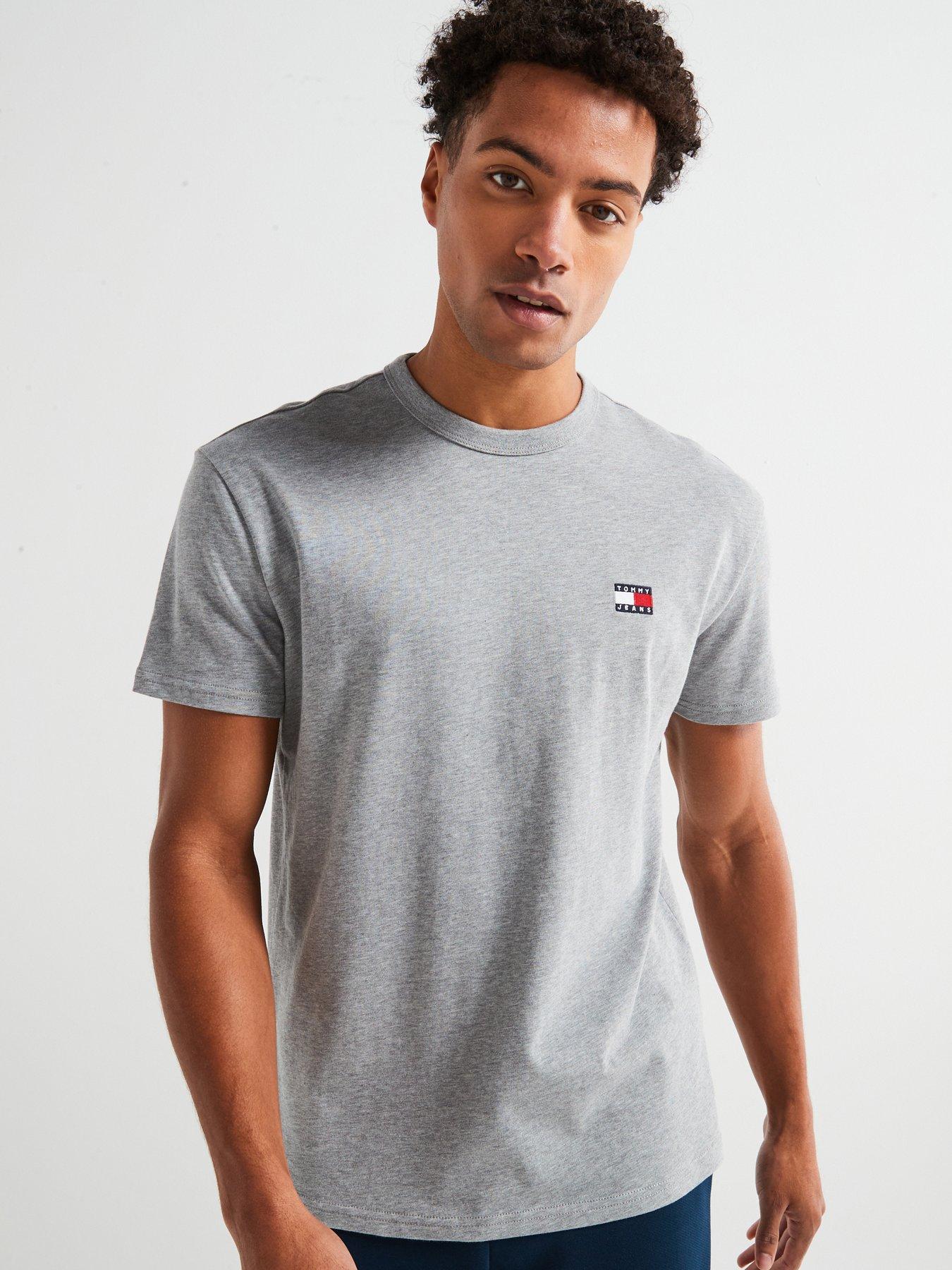tommy-jeans-regular-fit-left-chest-badge-t-shirt-grey