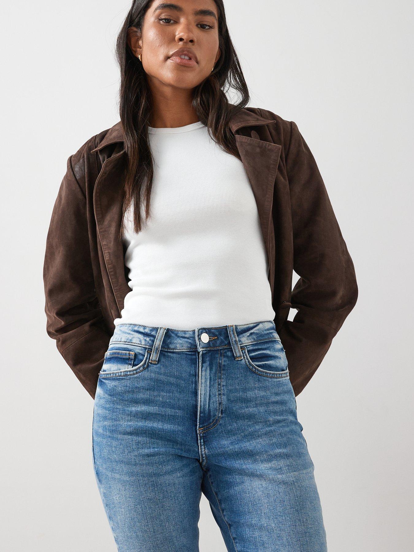 Image 5 of 7 of The Very Collection Authentic Straight Leg Jeans - Mid Wash