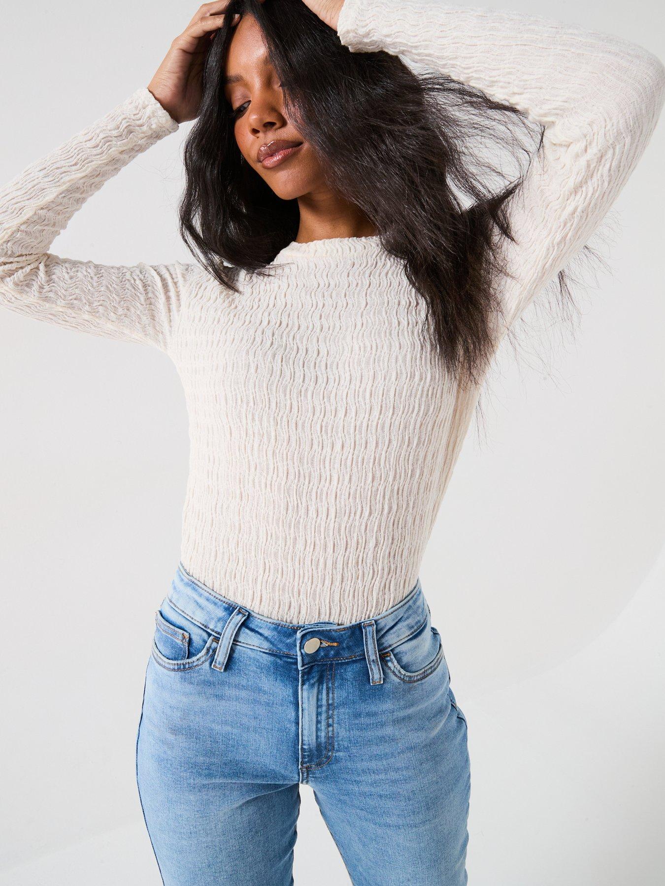 Image 5 of 6 of Everyday Authentic Straight Leg Jeans - Light Wash