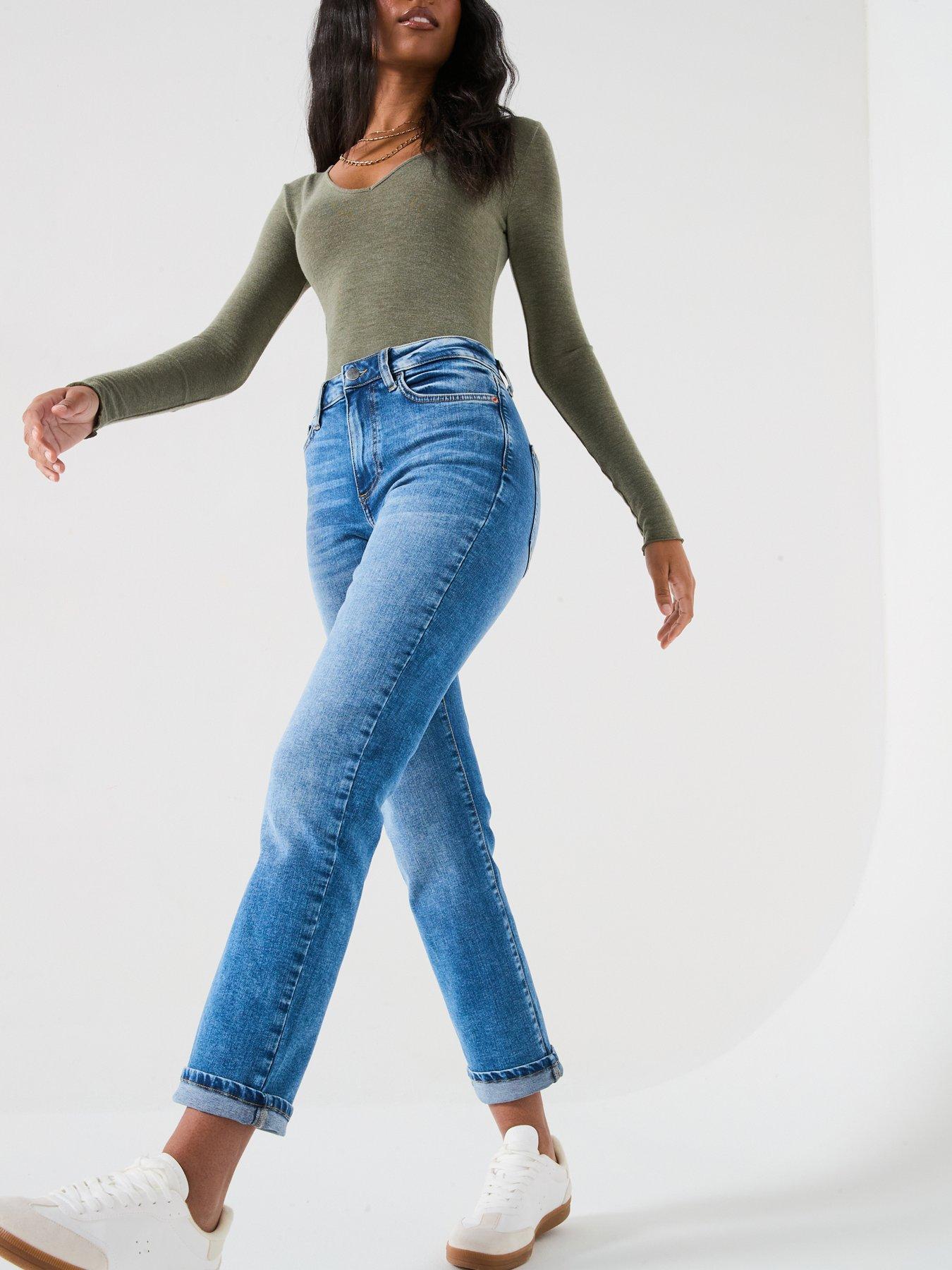 The Very Collection Short Authentic Straight Leg Jeans - Midi Wash