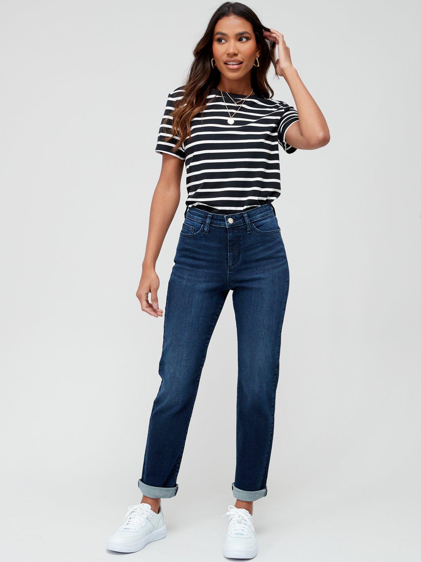 everyday-short-authentic-straight-leg-jeans-dark-washdetail