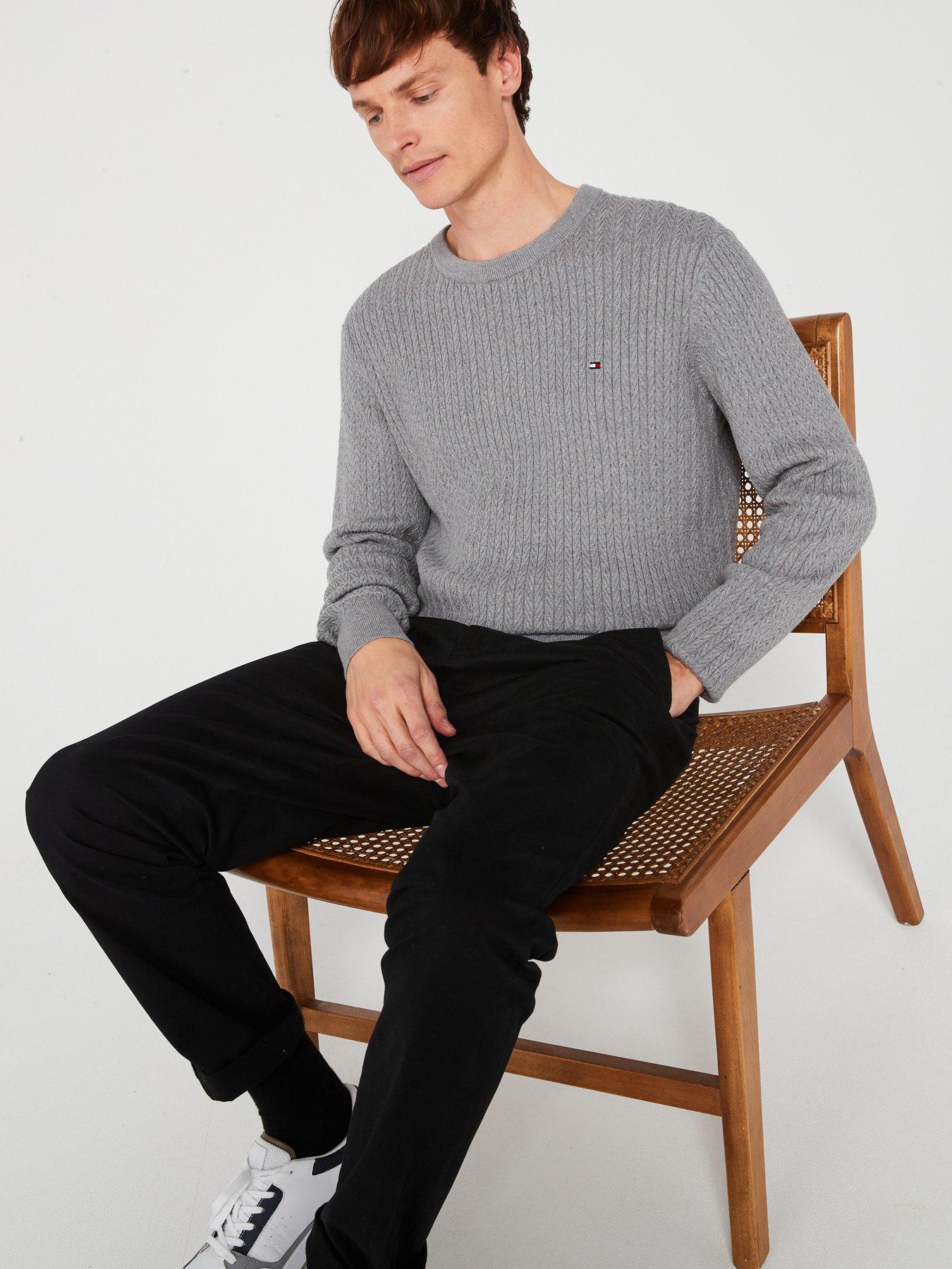 tommy-hilfiger-herringbone-structure-crew-neck-knitted-jumper-light-greyoutfit