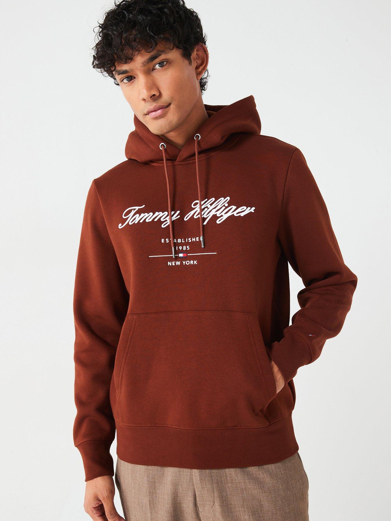 tommy-hilfiger-regular-fit-script-logo-overhead-hoodie-brown