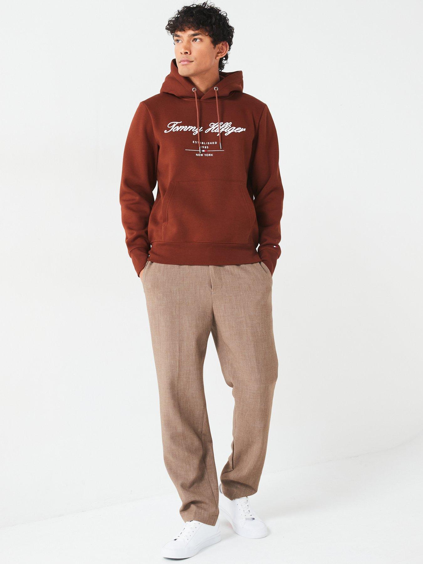 tommy-hilfiger-regular-fit-script-logo-overhead-hoodie-browndetail