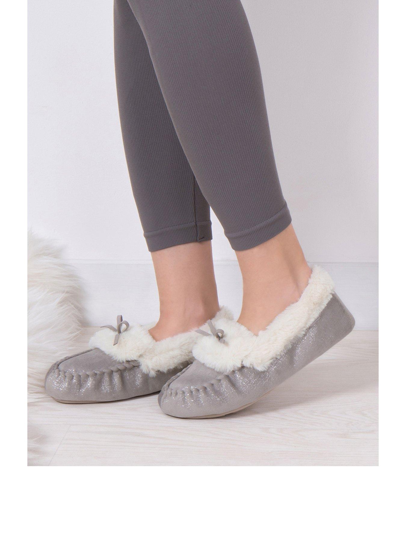 totes-totes-sparkle-moccasin-slippers-greystillFront