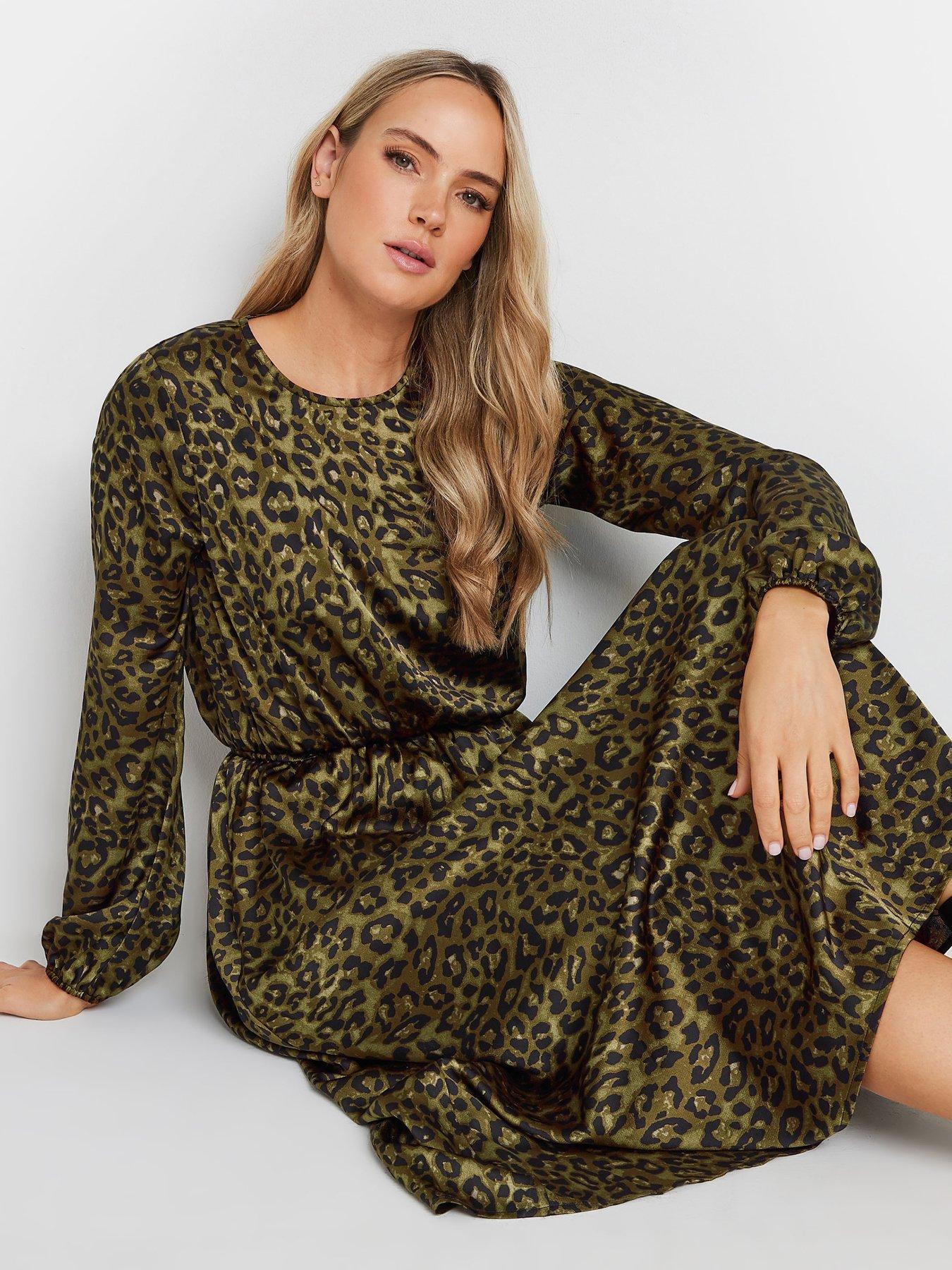 long-tall-sally-tall-animal-long-sleeve-midi-dressoutfit