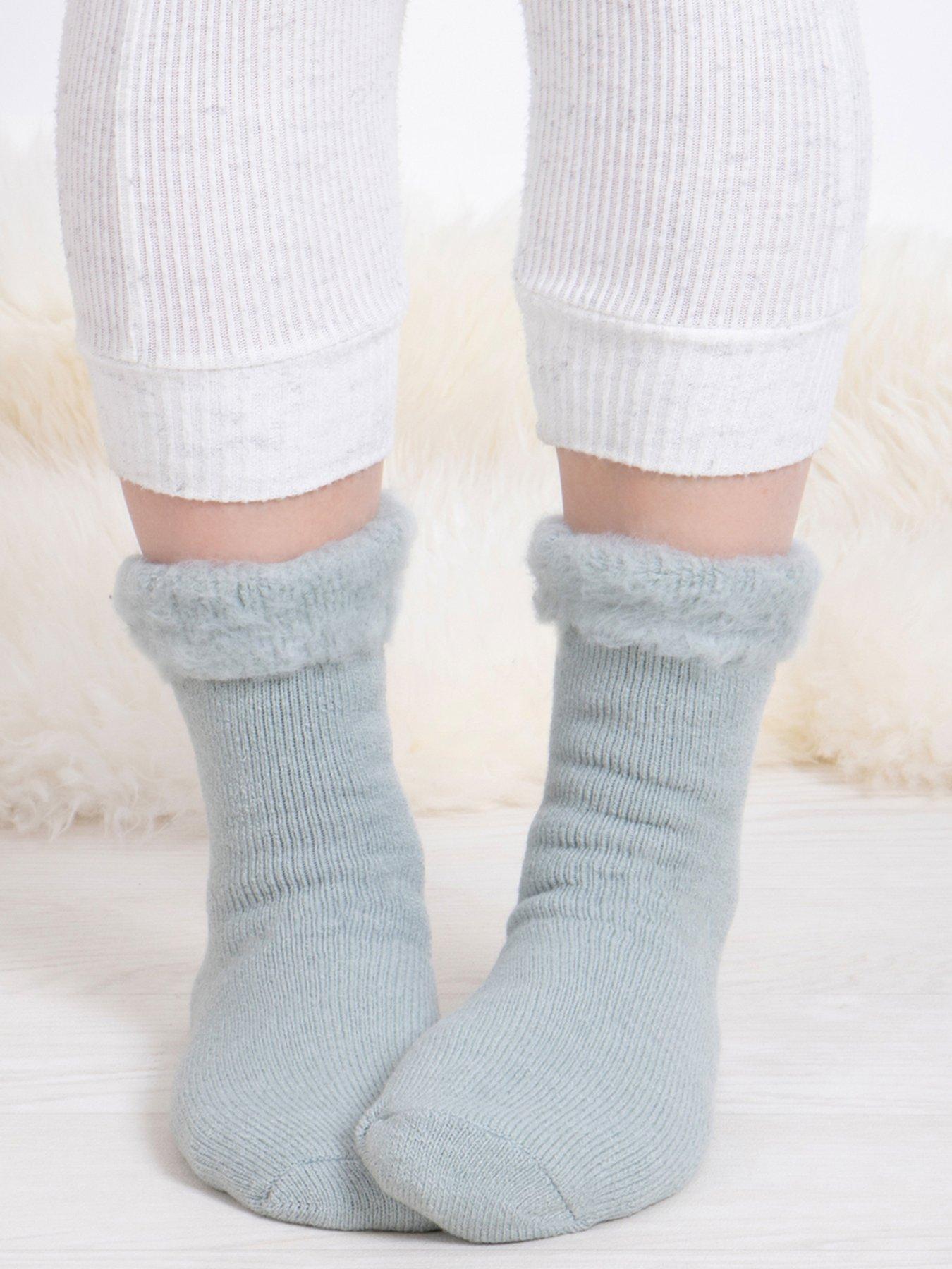 totes-brushed-bed-socks-bluestillFront