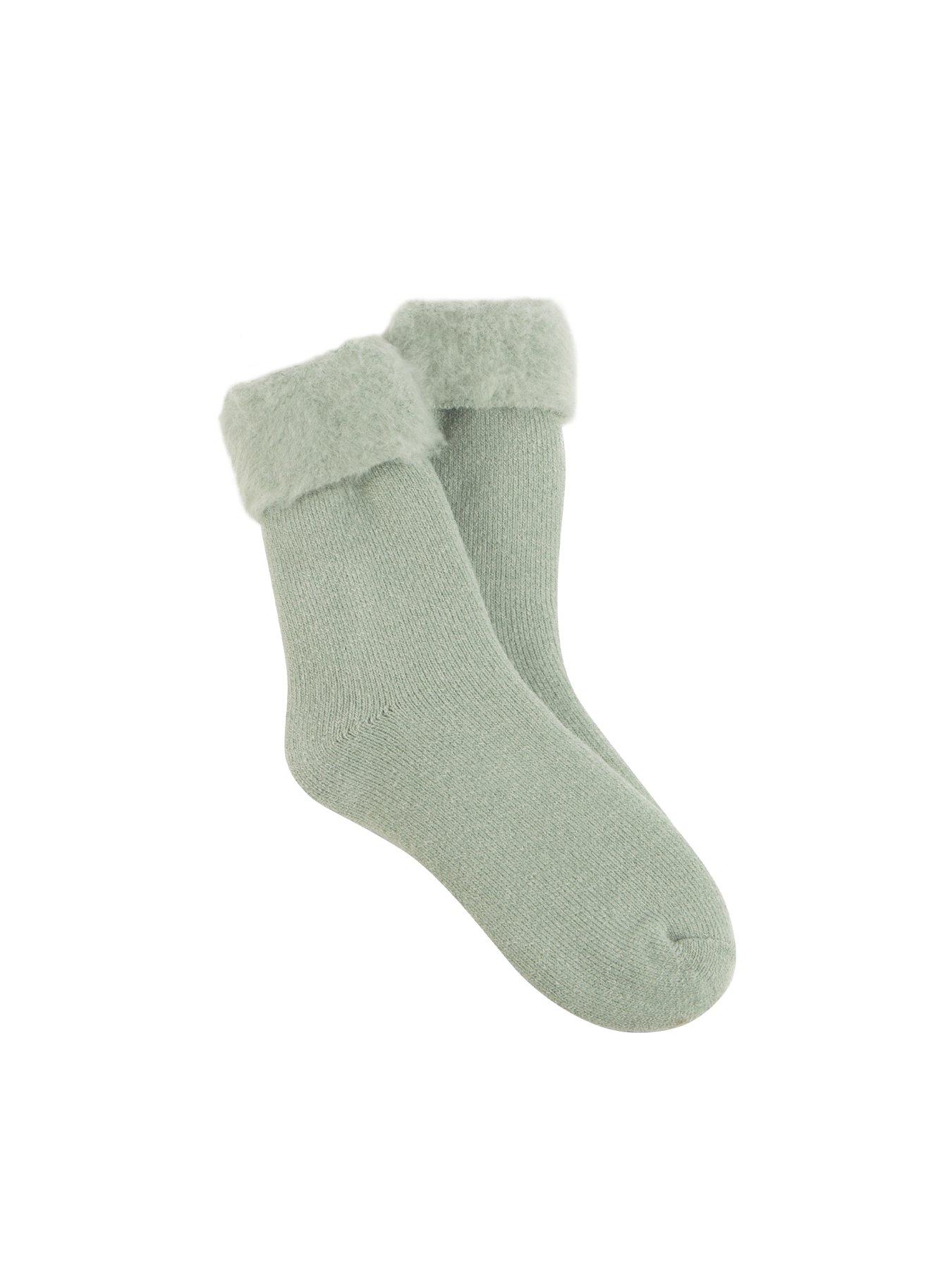 totes-brushed-bed-socks-sagefront