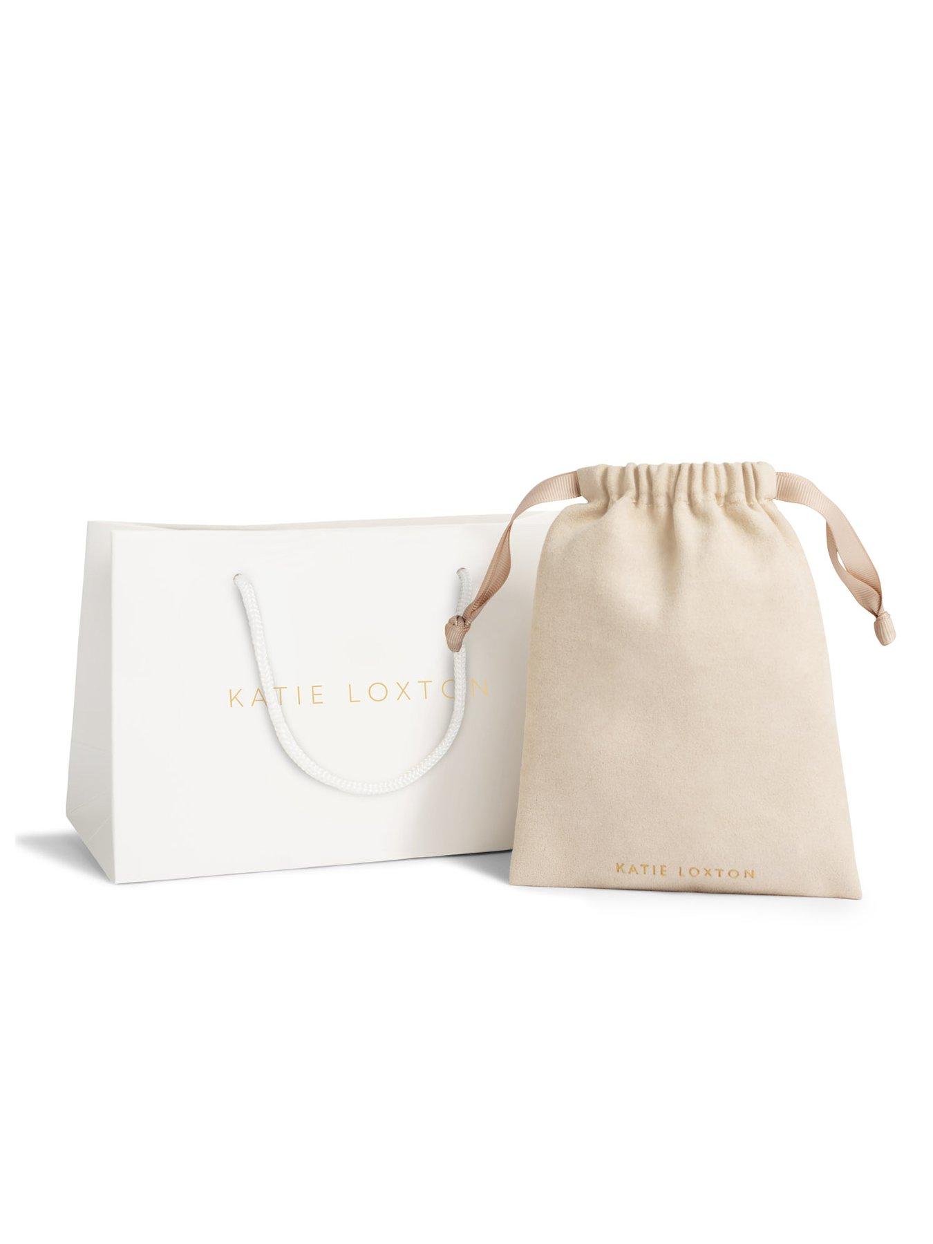 katie-loxton-18th-birthday-waterproof-gold-sentiment-necklaceoutfit