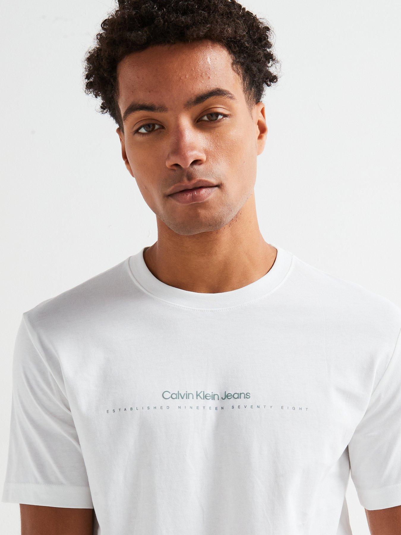 calvin-klein-jeans-linear-minimal-logo-t-shirt-whiteoutfit