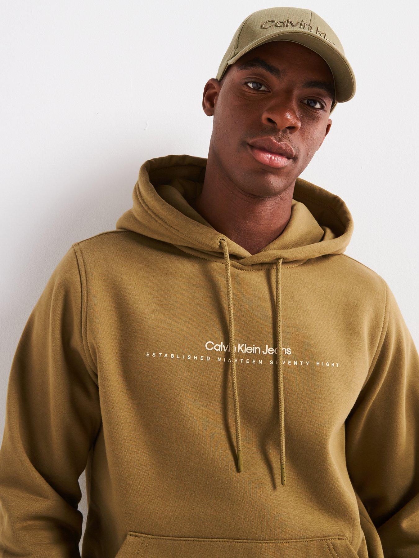 calvin-klein-jeans-minimal-logo-hoodie-greenoutfit