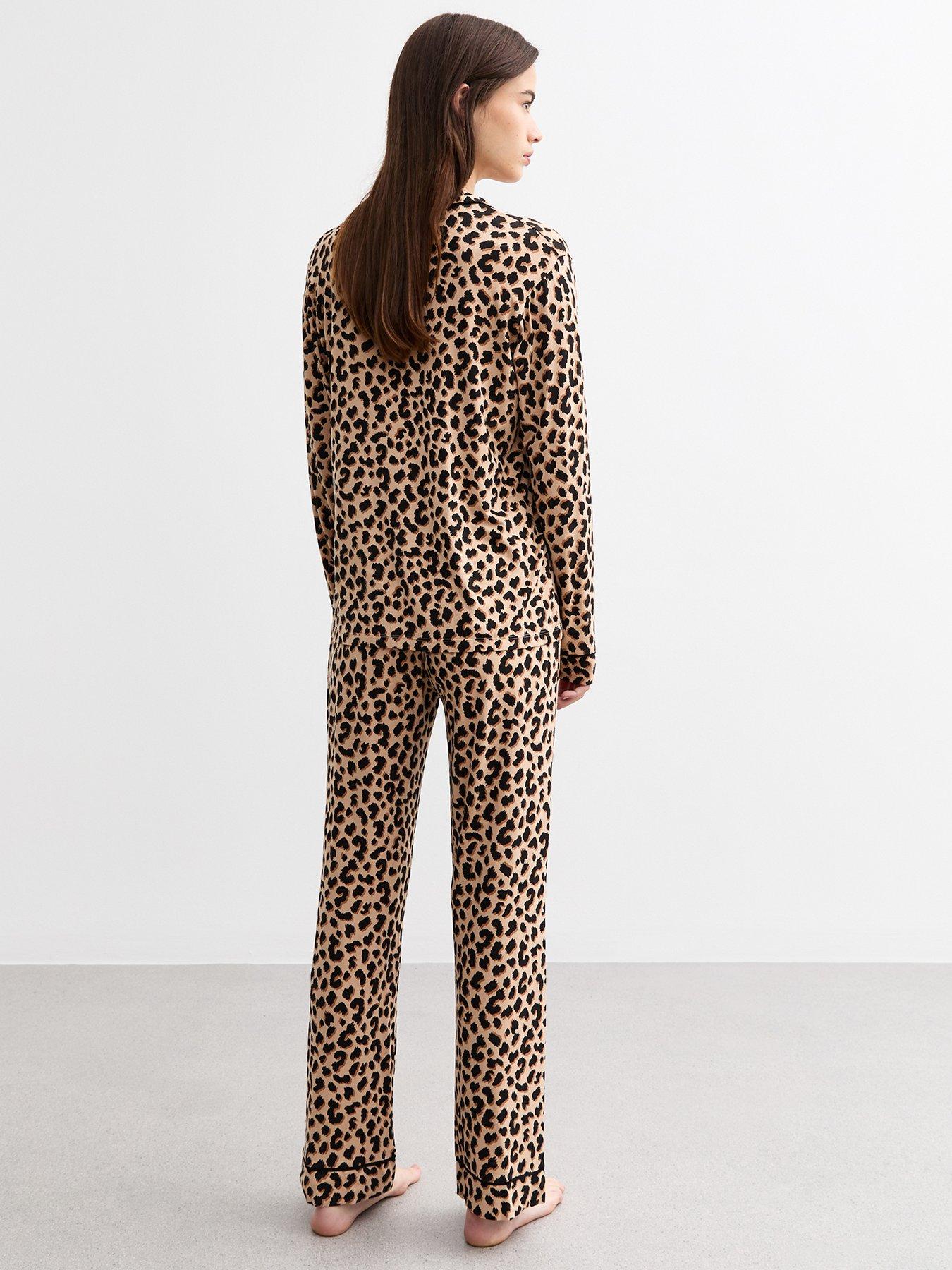 new-look-brown-leopard-print-long-pyjama-setstillFront