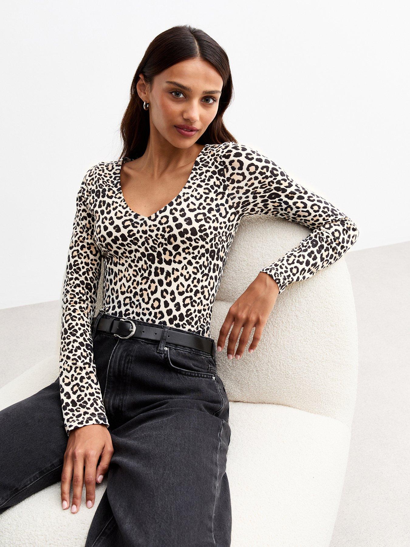 new-look-brown-leopard-print-v-neck-bodysuitoutfit