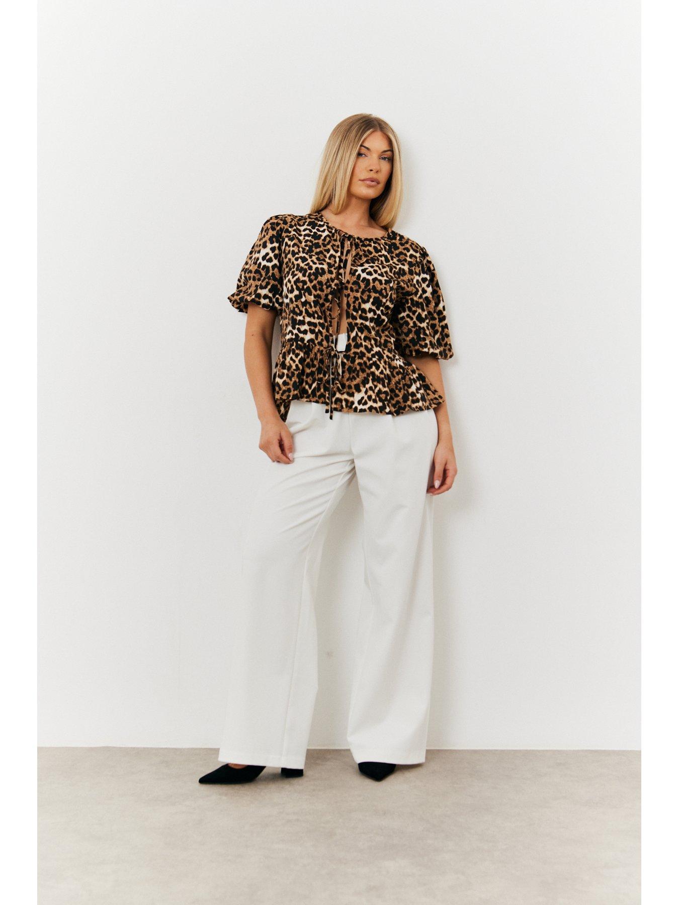 in-the-style-leopard-print-tie-up-blouse-multiback