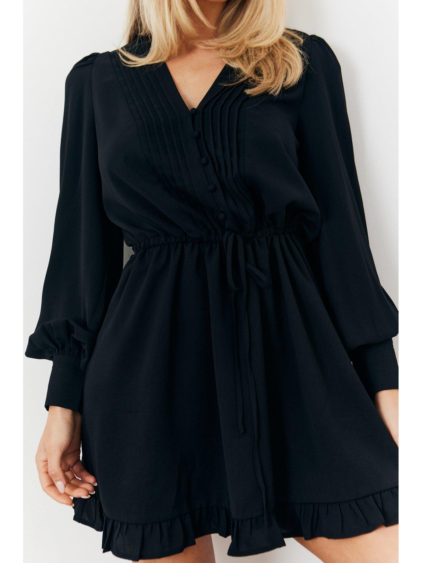 in-the-style-balloon-sleeve-mini-dress-blackdetail