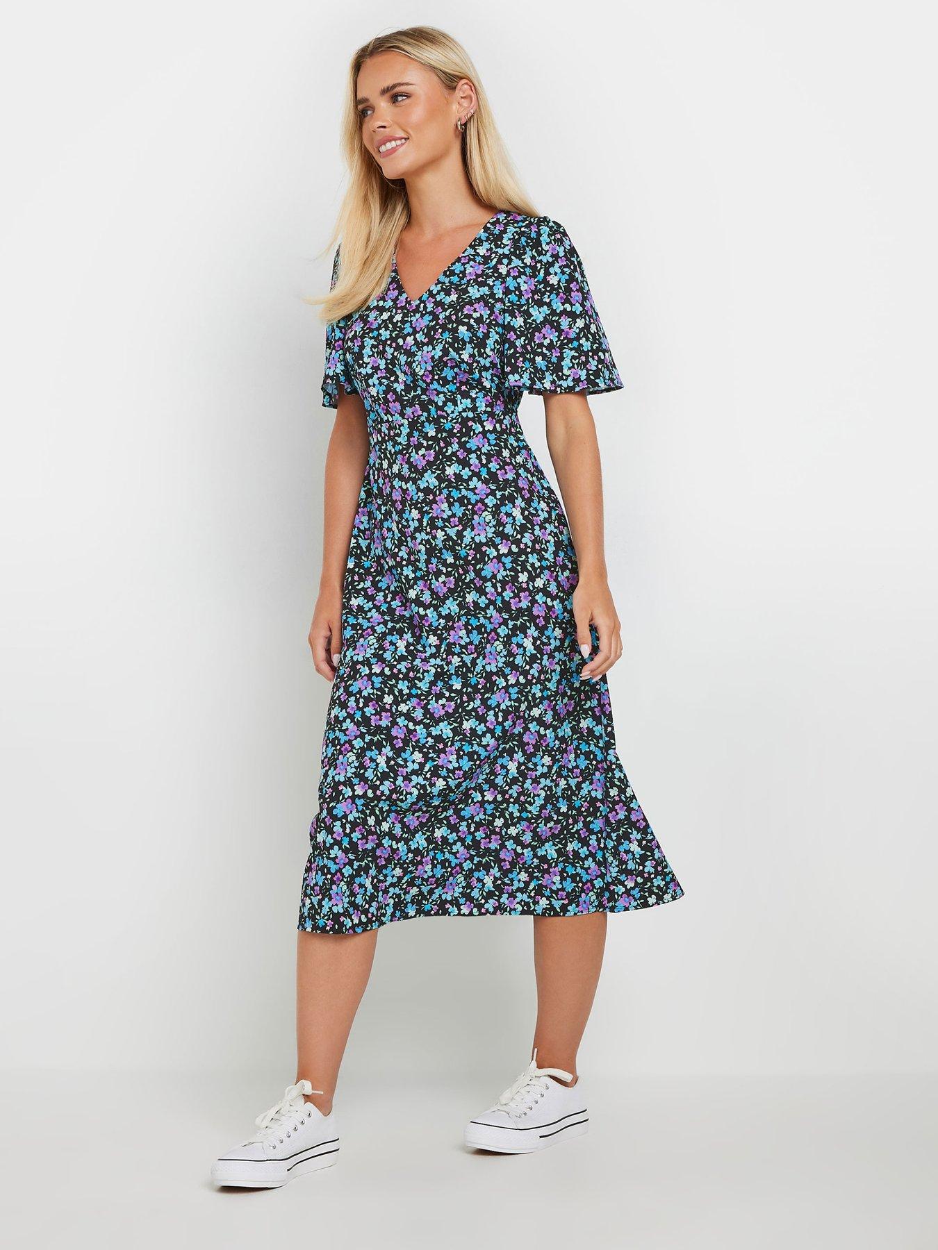 mco-petite-ditsy-fit-and-flare-dress