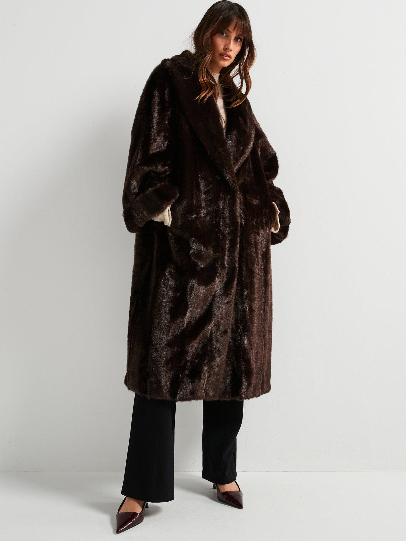 jakke-castello-coat-chocolate-faux-fur-coatback