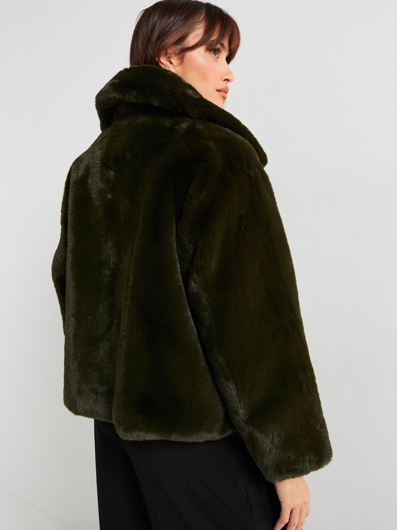 jakke-traci-coat-forest-green-faux-fur-coatstillFront