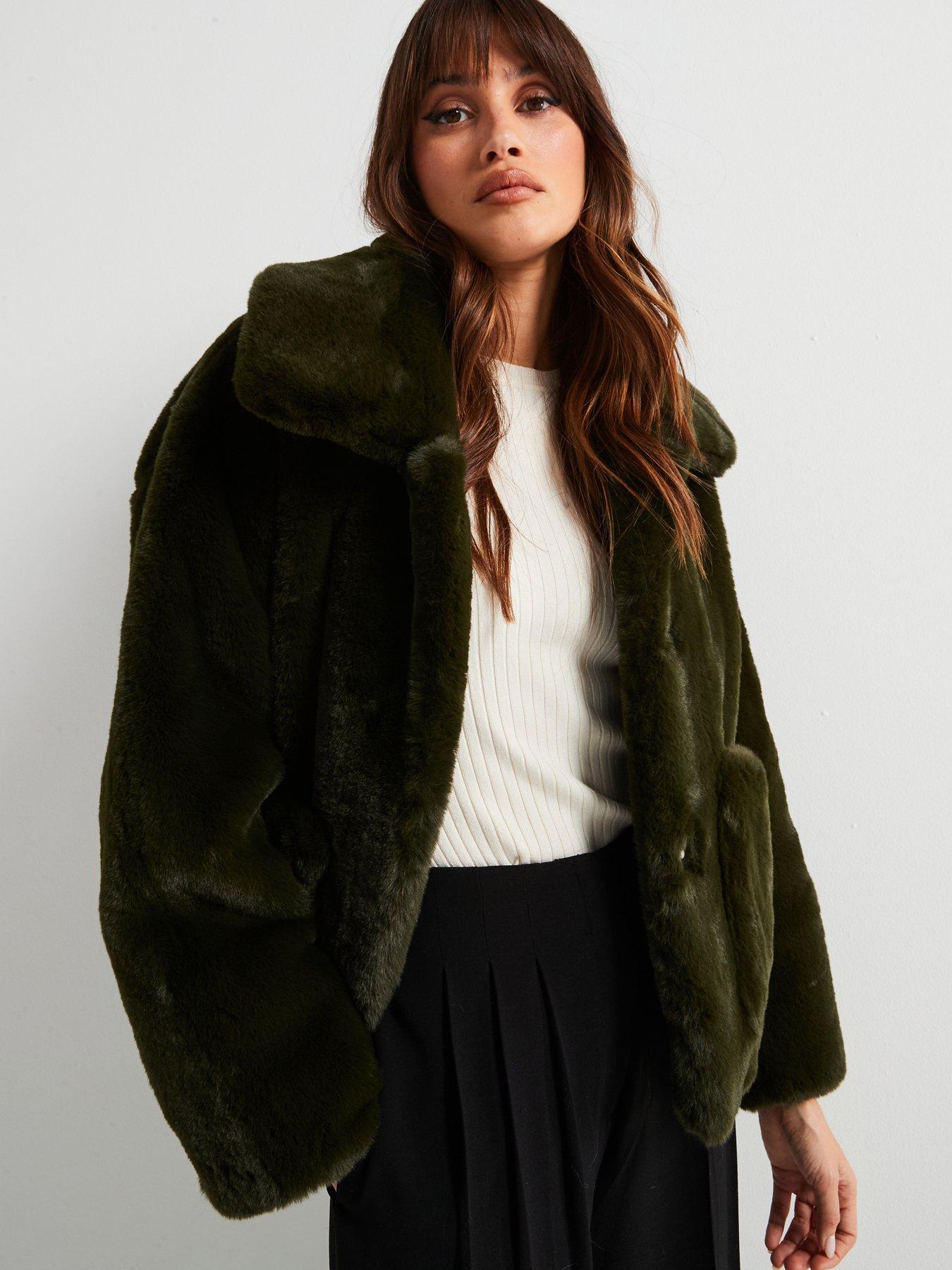 jakke-traci-coat-forest-green-faux-fur-coatdetail