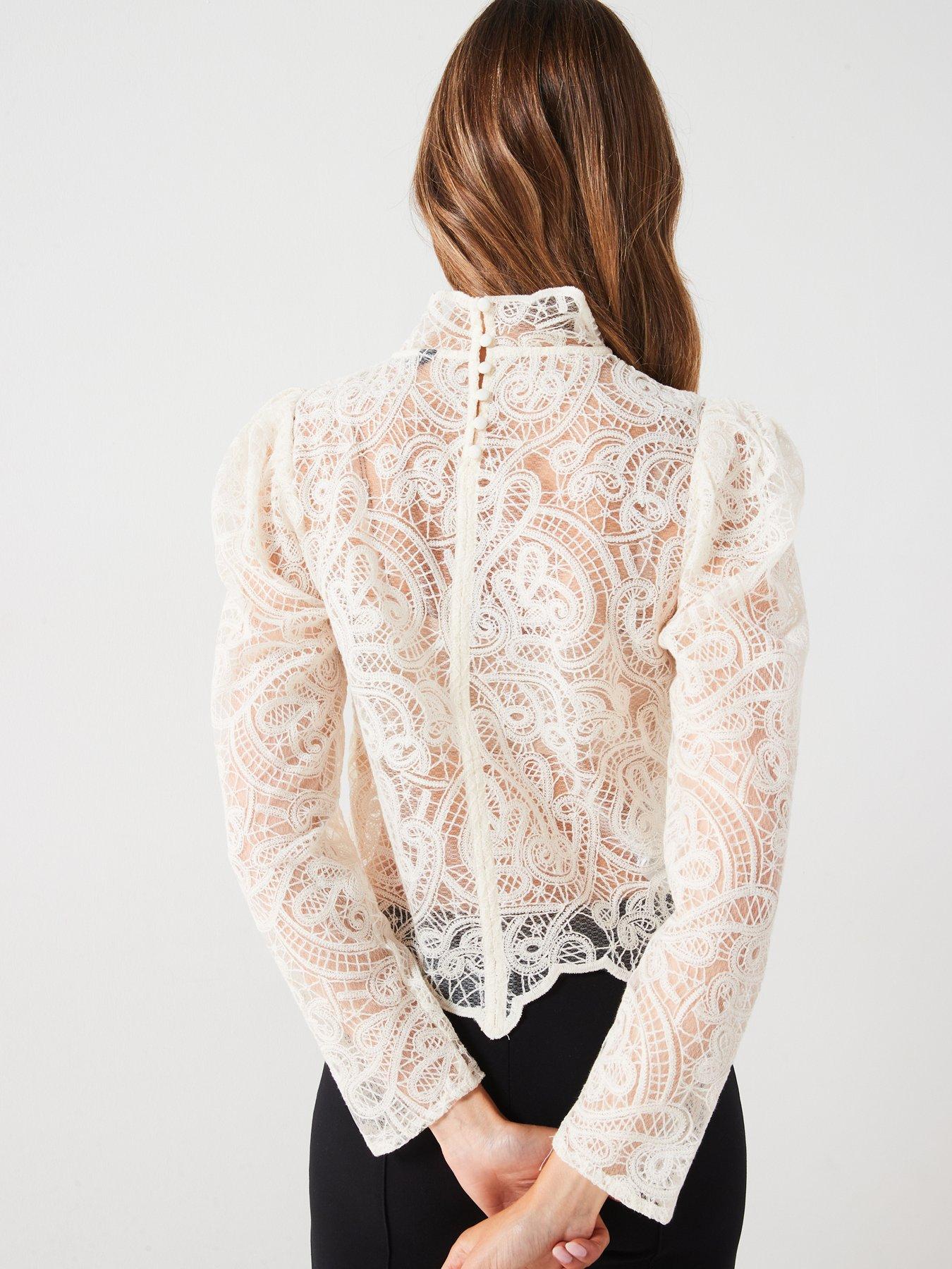 mango-scalloped-lace-blouse-creamstillFront