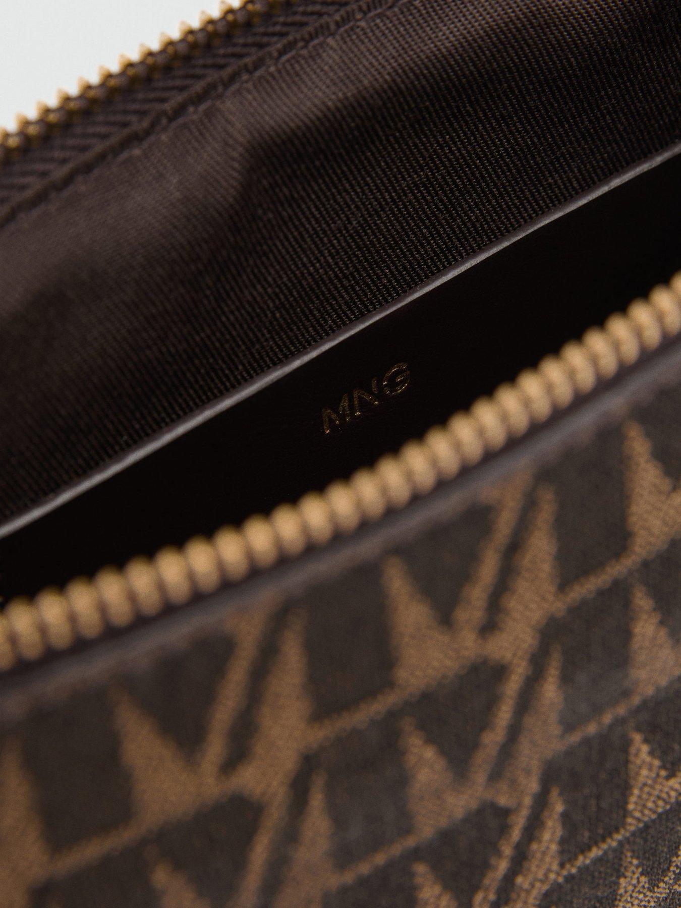 mango-monogram-square-bagdetail