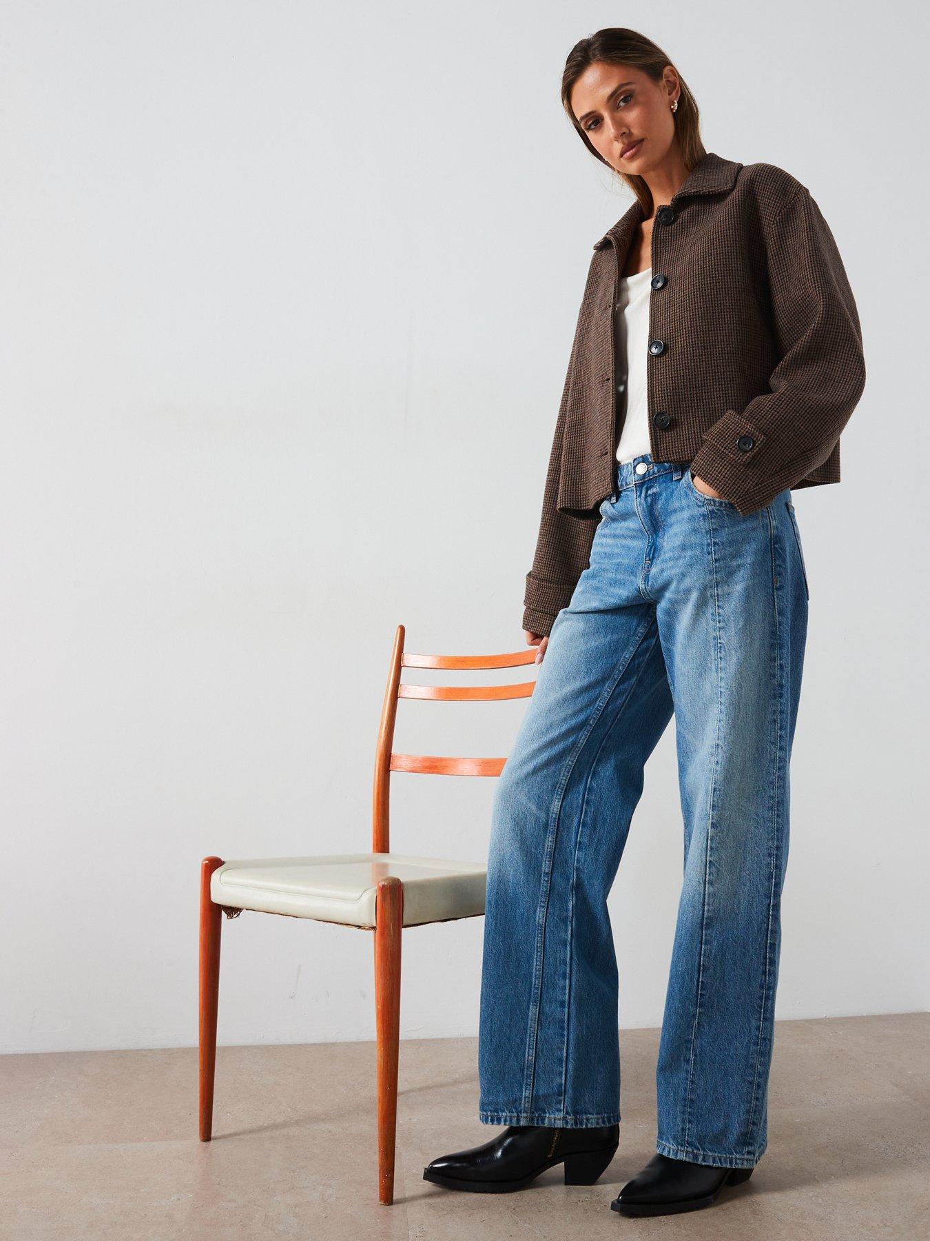 mango-seam-detail-straight-jeansdetail