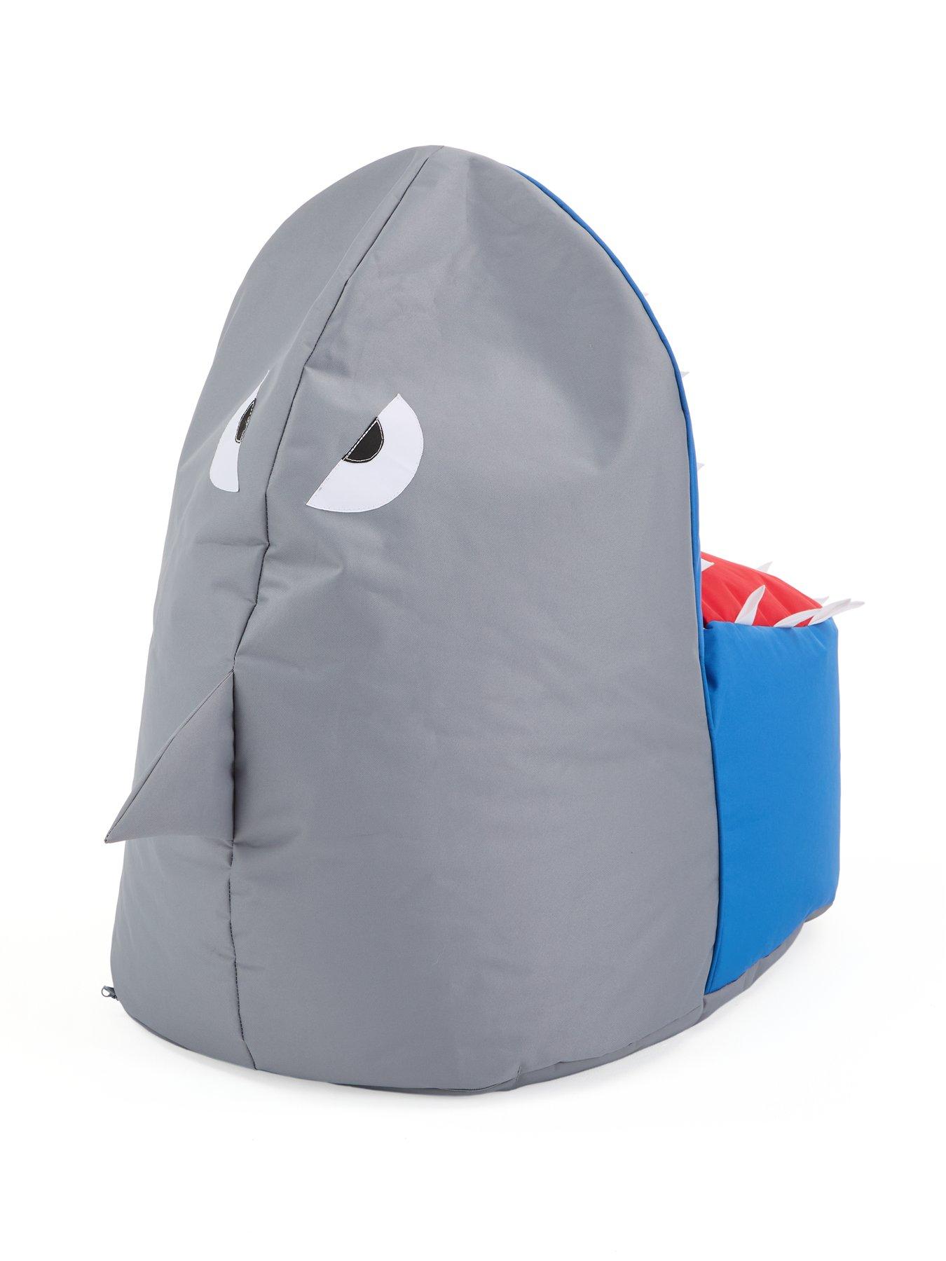 kaikoo-shark-kids-beanbagoutfit