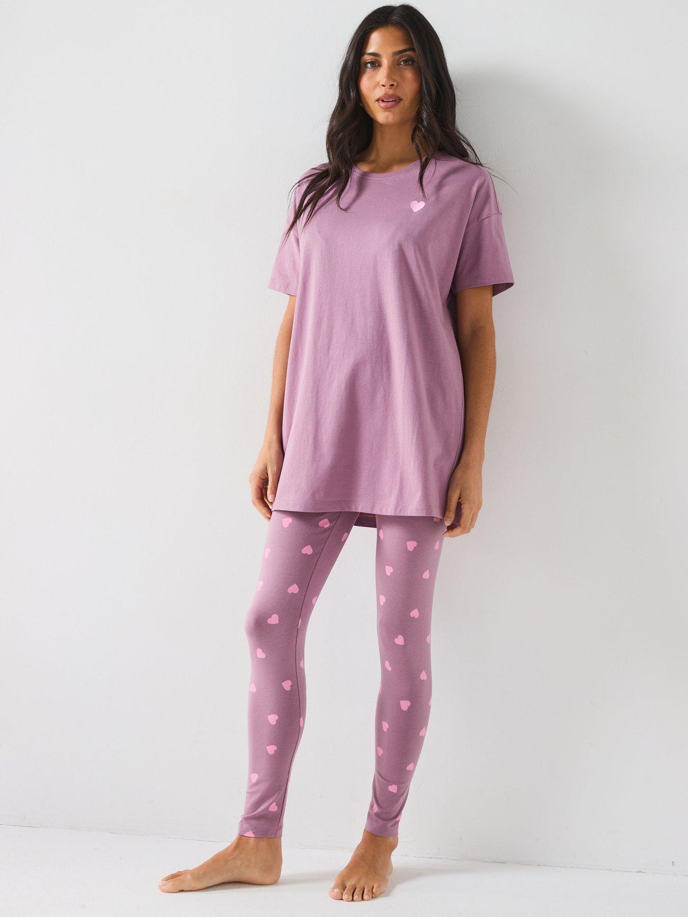 Image 1 of 6 of Everyday Longline Tee And Heart Print Legging